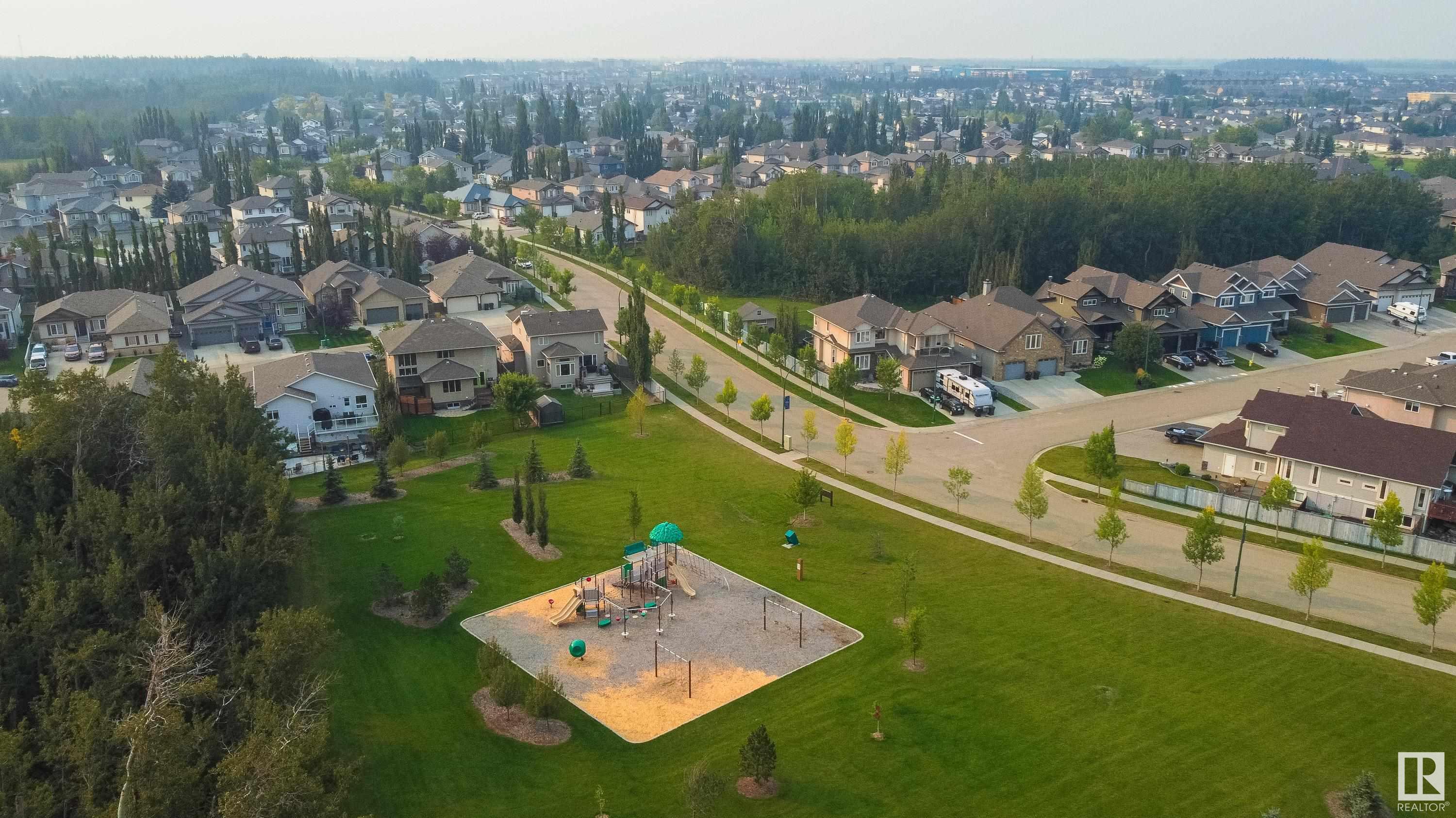      25 DILLON BA , Spruce Grove,  ,T7X 0E5 ;  Listing Number: MLS E4420227