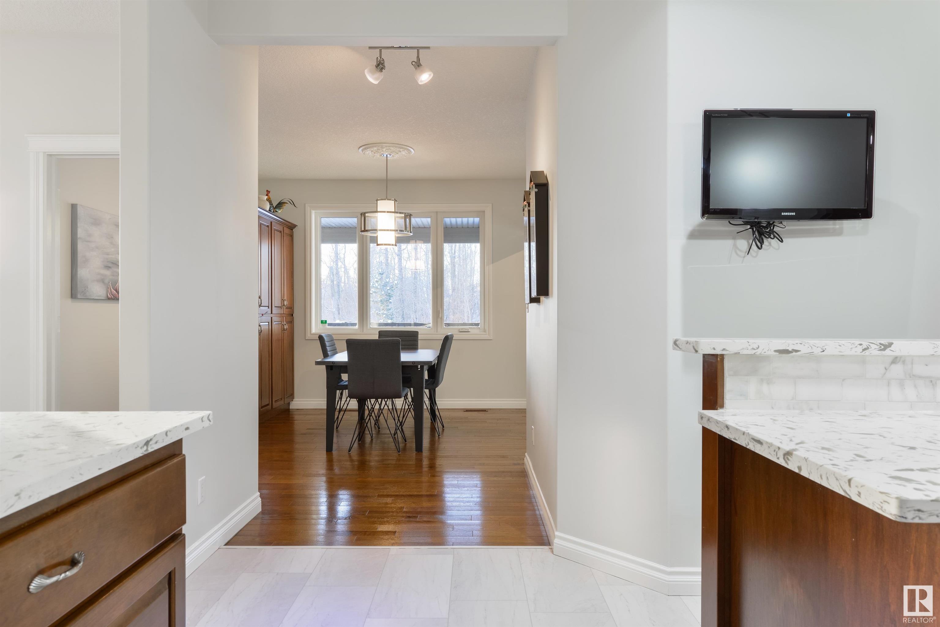      25 DILLON BA , Spruce Grove,  ,T7X 0E5 ;  Listing Number: MLS E4420227
