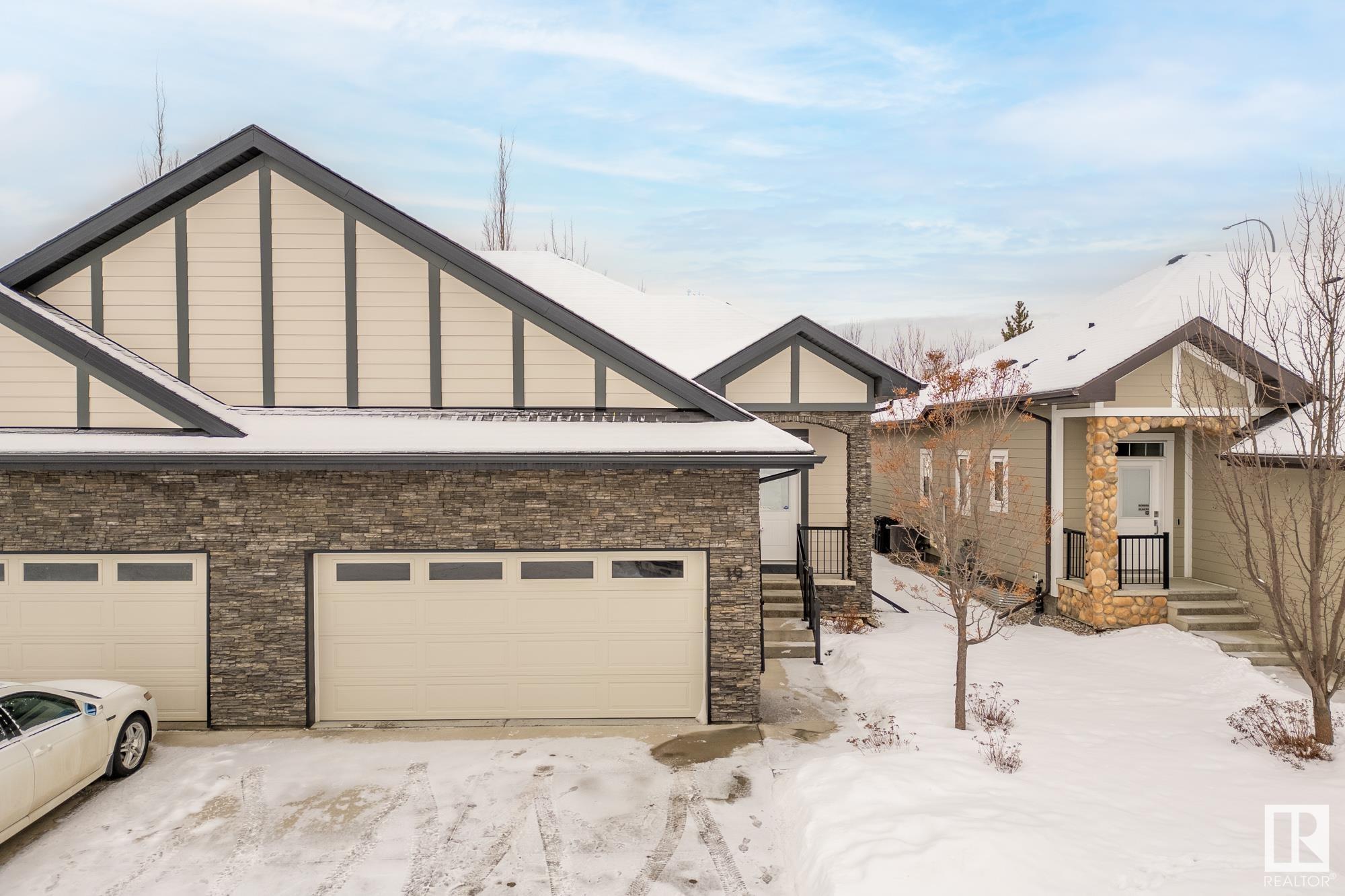      19 SIGNATURE CV , Sherwood Park,  ,T8H 0W8 ;  Listing Number: MLS E4420228