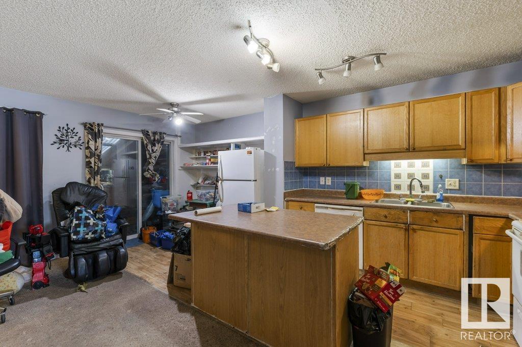      7931 7 AV SW , Edmonton,  ,T6X 1N3 ;  Listing Number: MLS E4420233