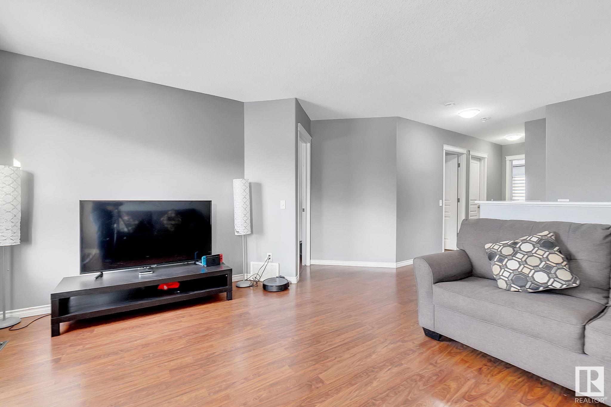      5844 214 ST NW , Edmonton,  ,T6M 0H4 ;  Listing Number: MLS E4420235