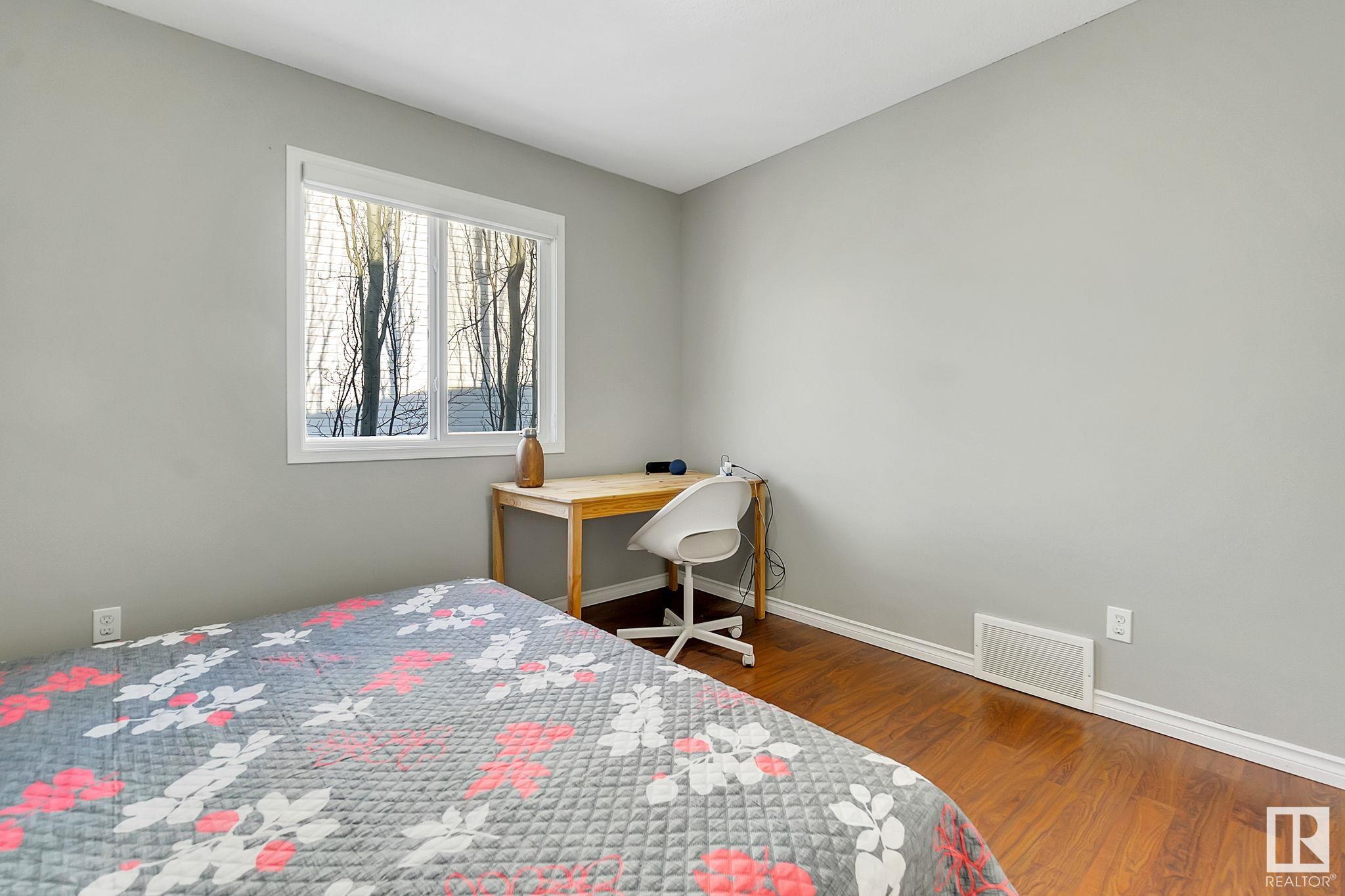      5844 214 ST NW , Edmonton,  ,T6M 0H4 ;  Listing Number: MLS E4420235