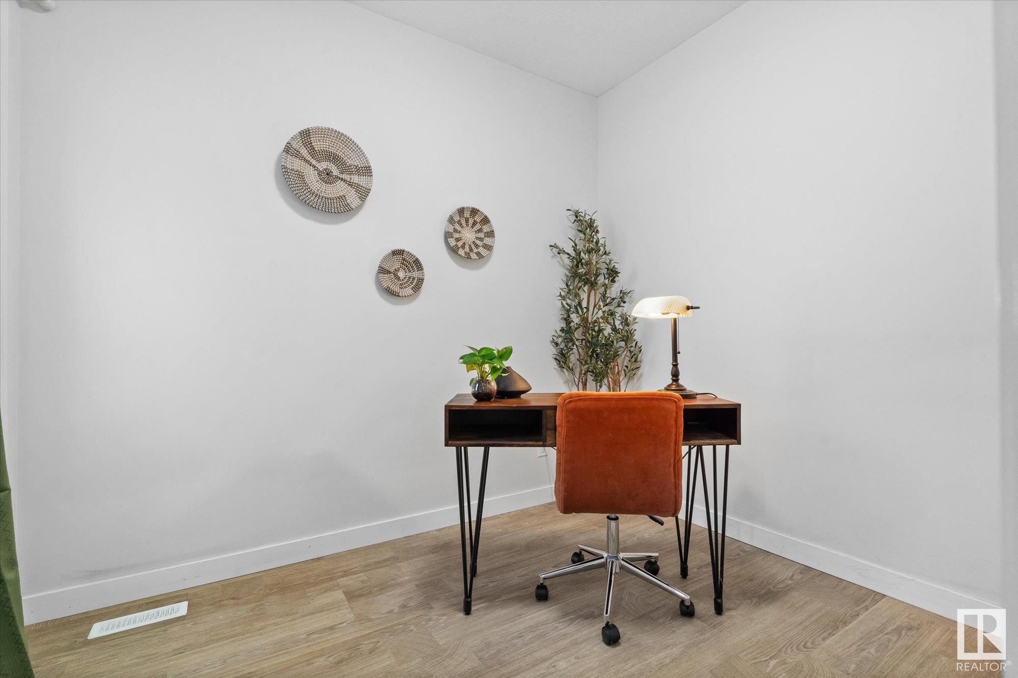      82 MEADOWLAND WY , Spruce Grove,  ,T7X 0S4 ;  Listing Number: MLS E4420238