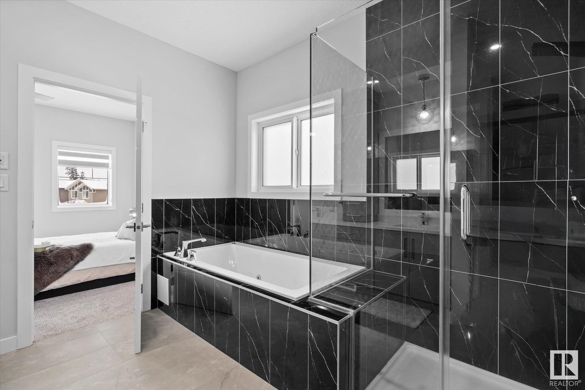      82 MEADOWLAND WY , Spruce Grove,  ,T7X 0S4 ;  Listing Number: MLS E4420238