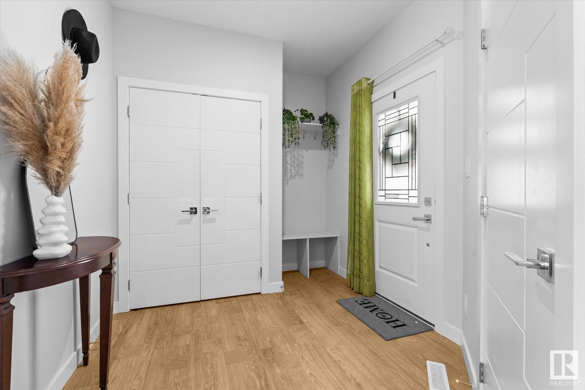      82 MEADOWLAND WY , Spruce Grove,  ,T7X 0S4 ;  Listing Number: MLS E4420238