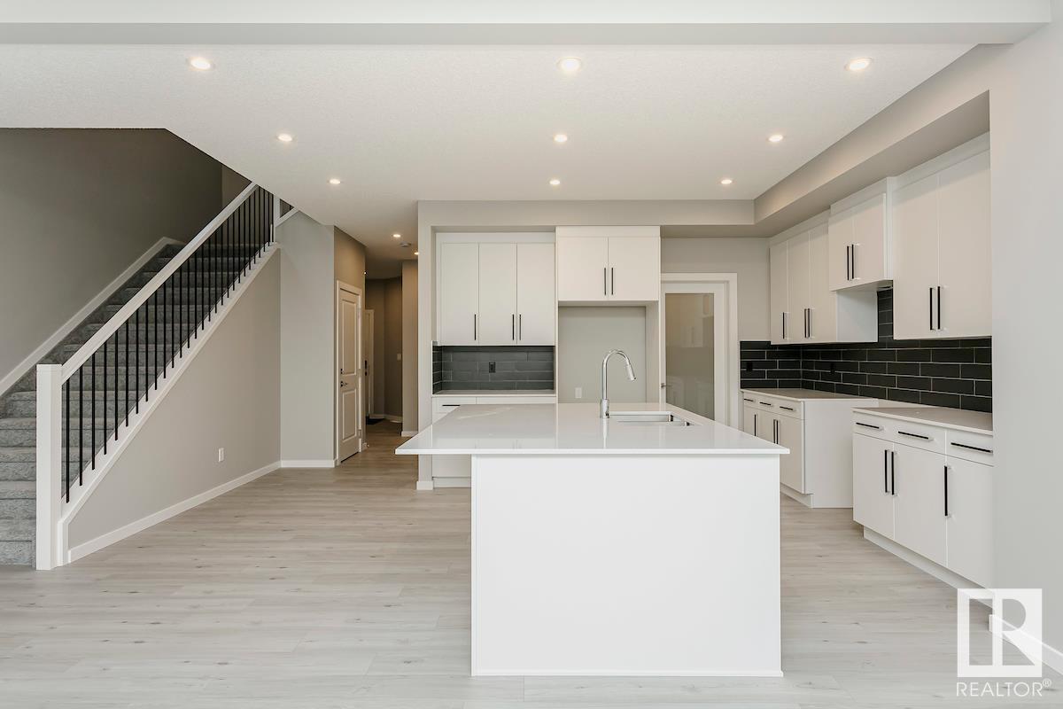      17239 2 ST NW , Edmonton,  ,T5Y 4G5 ;  Listing Number: MLS E4420242
