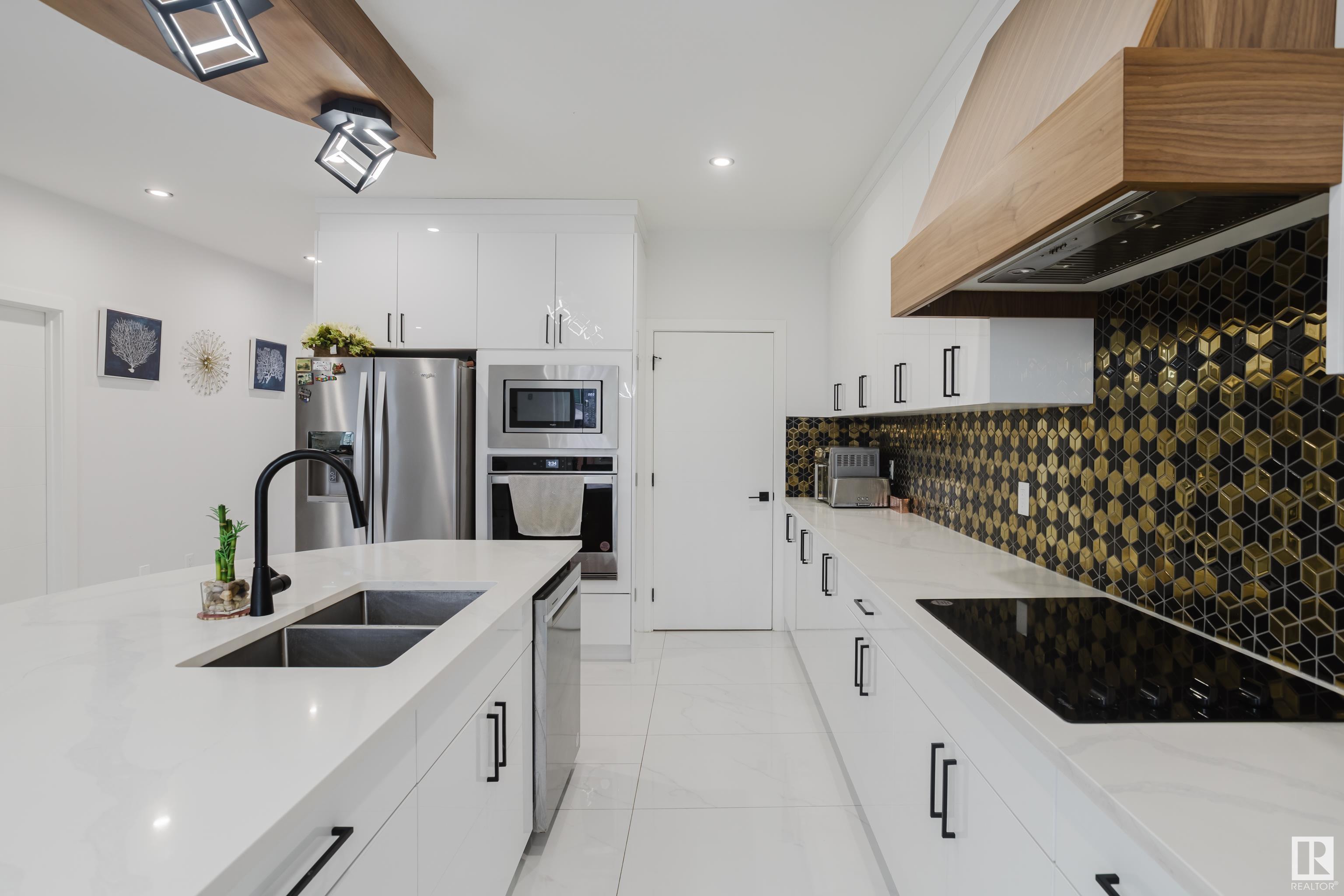      1356 20 ST NW , Edmonton,  ,T6T 2R7 ;  Listing Number: MLS E4420243