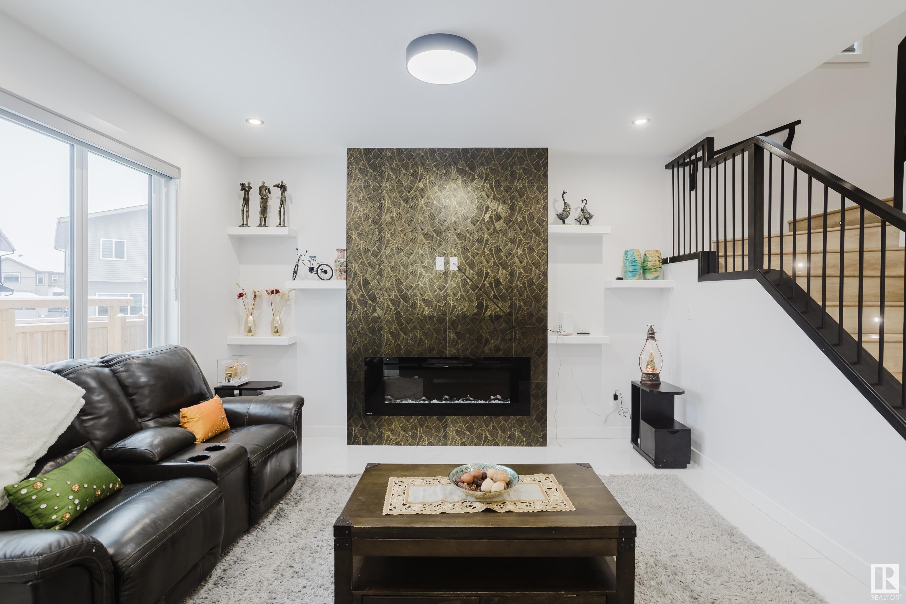     1356 20 ST NW , Edmonton,  ,T6T 2R7 ;  Listing Number: MLS E4420243