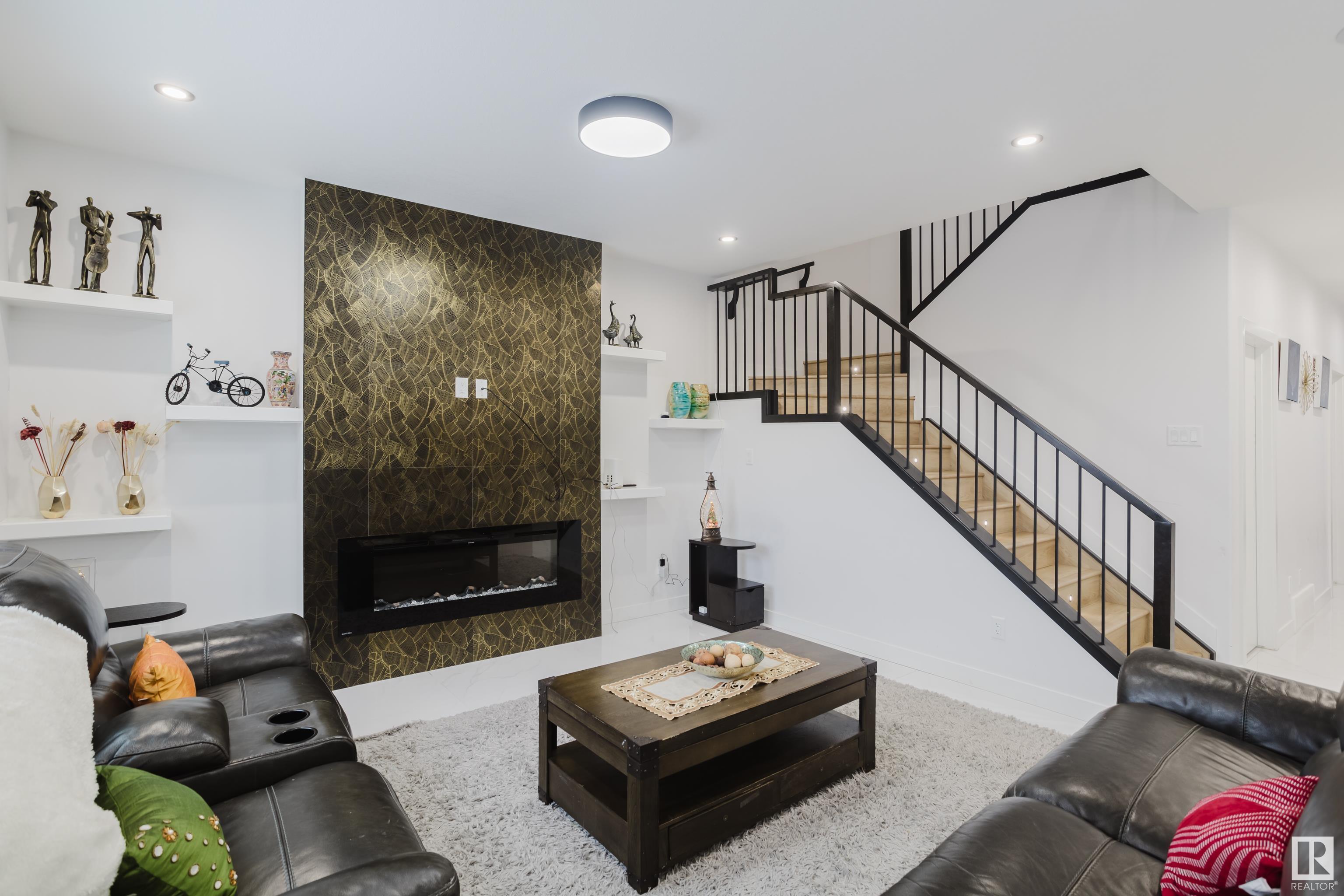      1356 20 ST NW , Edmonton,  ,T6T 2R7 ;  Listing Number: MLS E4420243