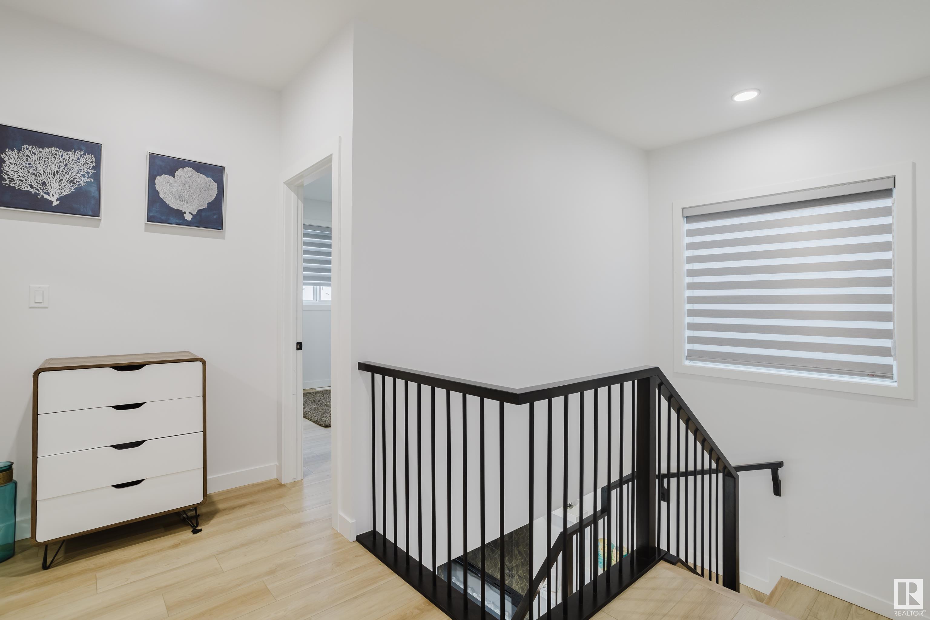      1356 20 ST NW , Edmonton,  ,T6T 2R7 ;  Listing Number: MLS E4420243