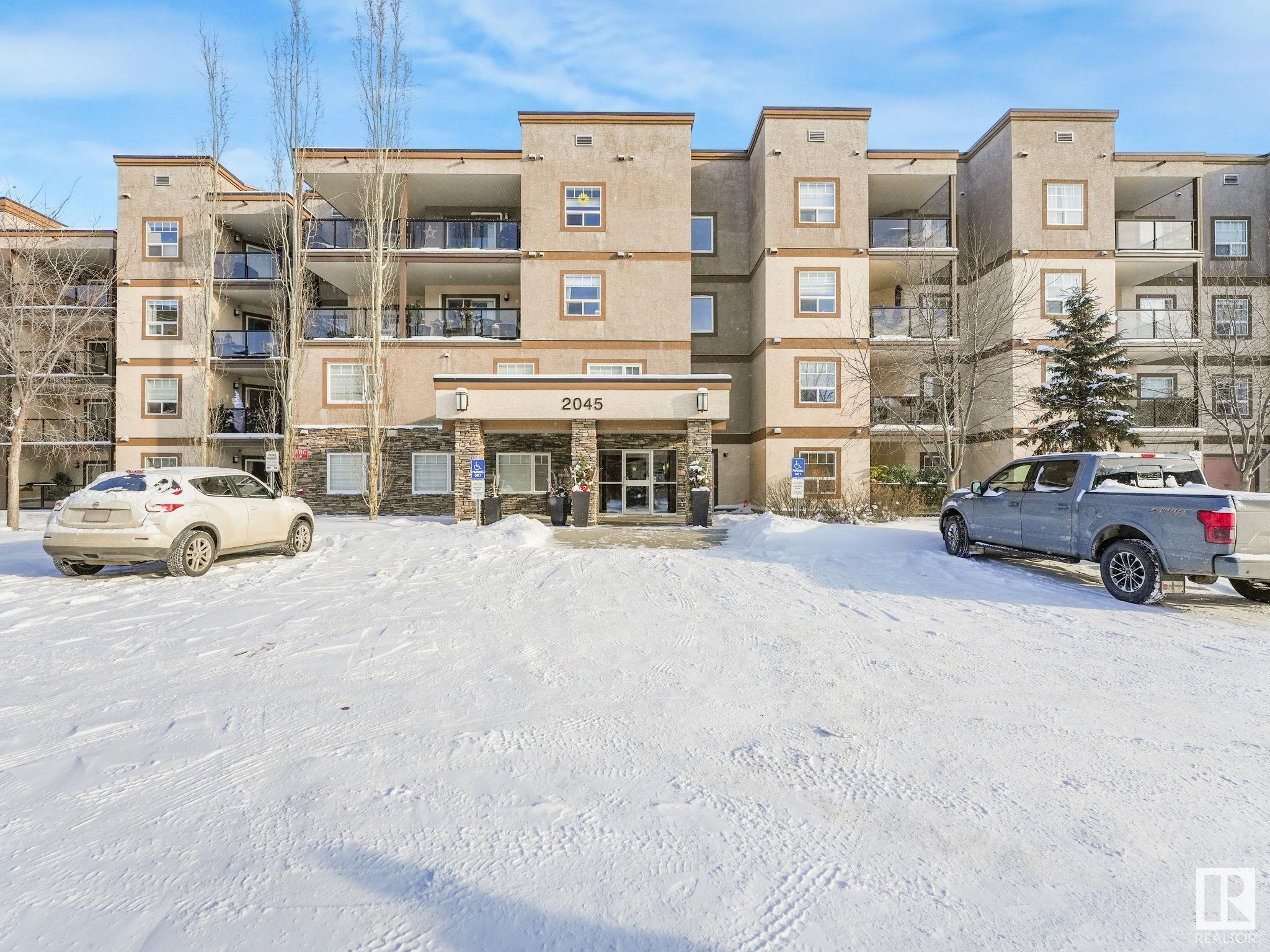 http://cdnparap120.paragonrels.com/ParagonImages/Property/p12/RAE/225333064/18/0/0/17d96bfe2b71c59563bb6848862a2e92/1/a982cb86b9793a0d3ce87d542fd0eca8/225333064-0e8e1ef2-09b1-4147-8276-d2bea9e8d328.JPG