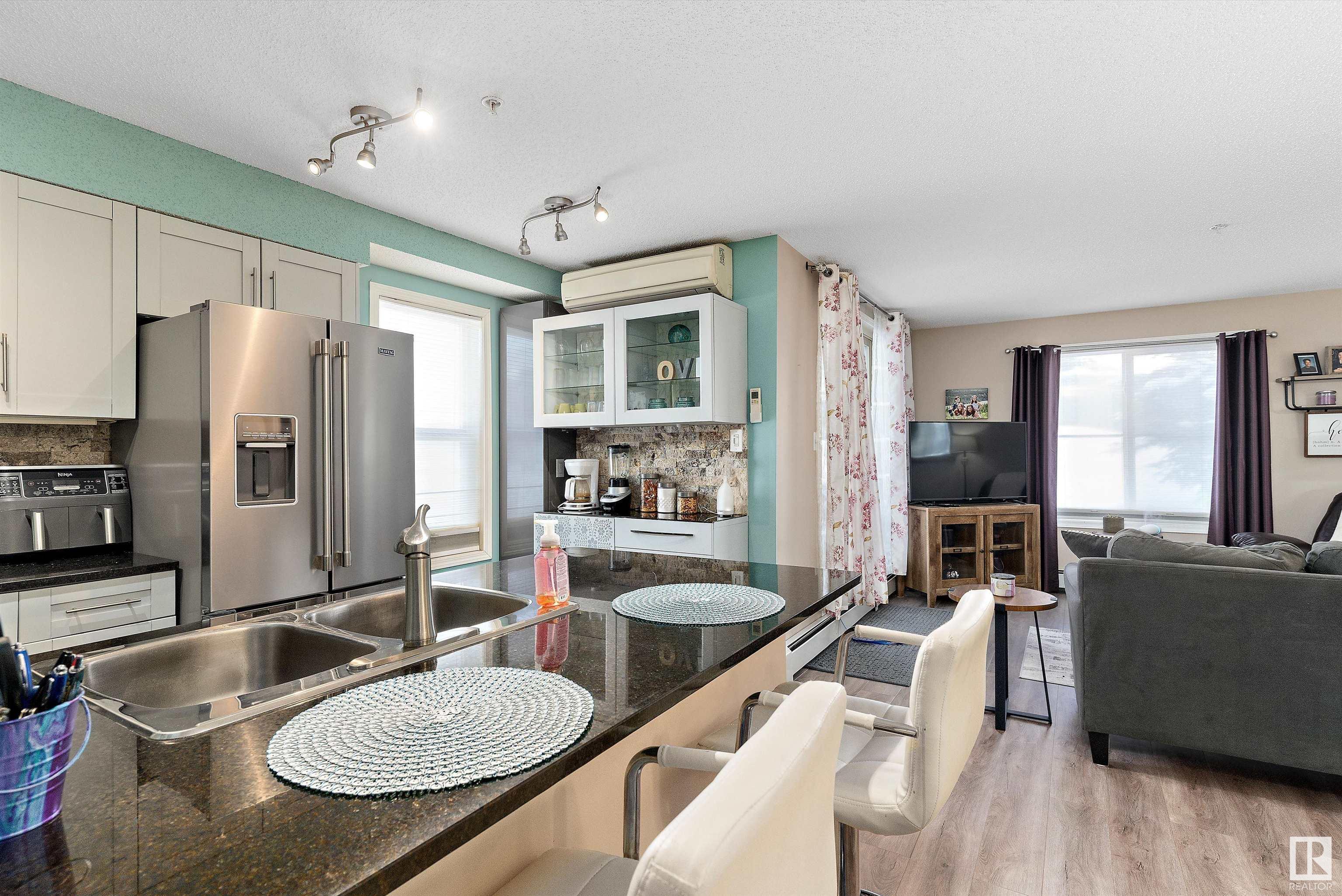      #102 11812 22 AV SW , Edmonton,  ,T6W 2A2 ;  Listing Number: MLS E4420249