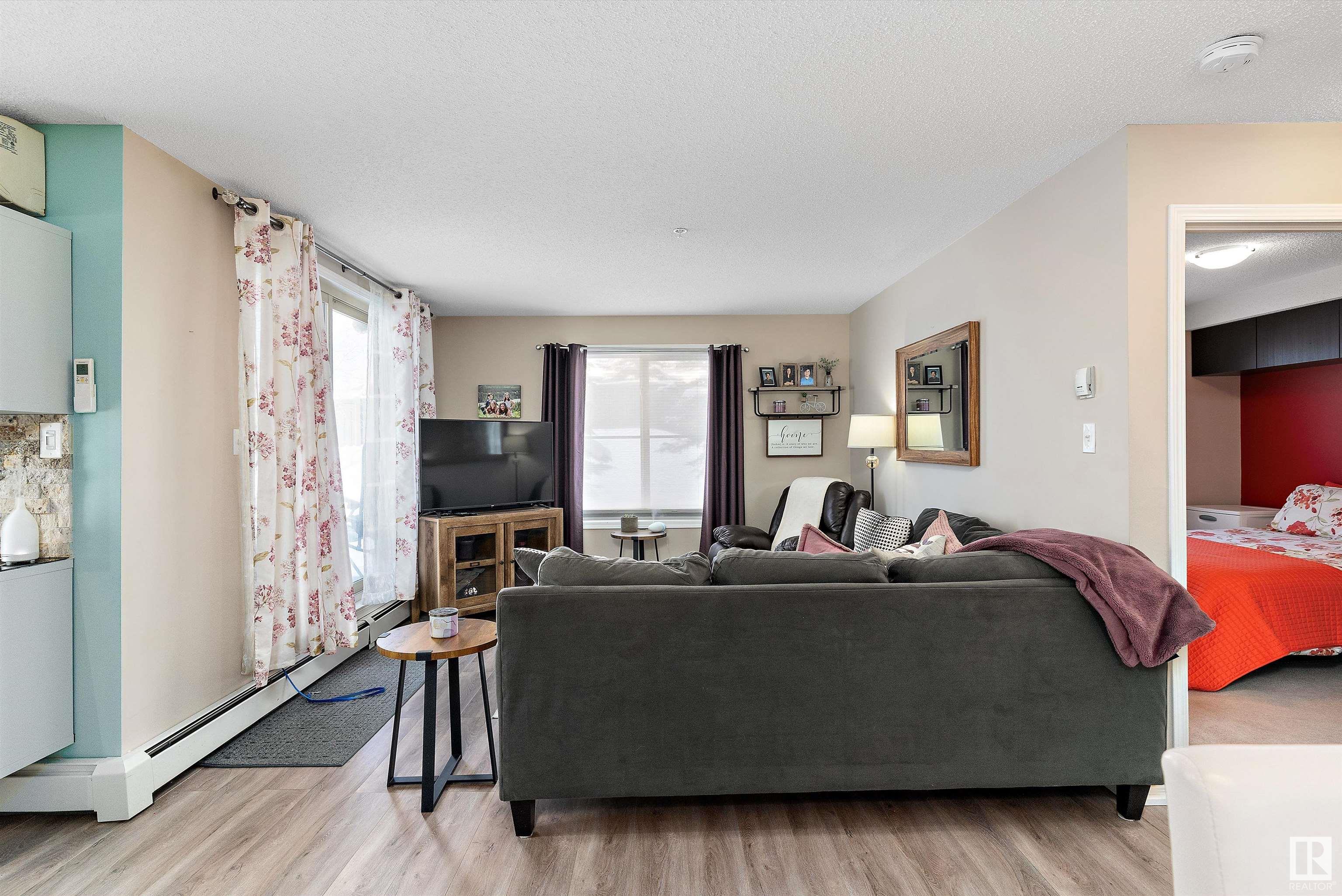     #102 11812 22 AV SW , Edmonton,  ,T6W 2A2 ;  Listing Number: MLS E4420249