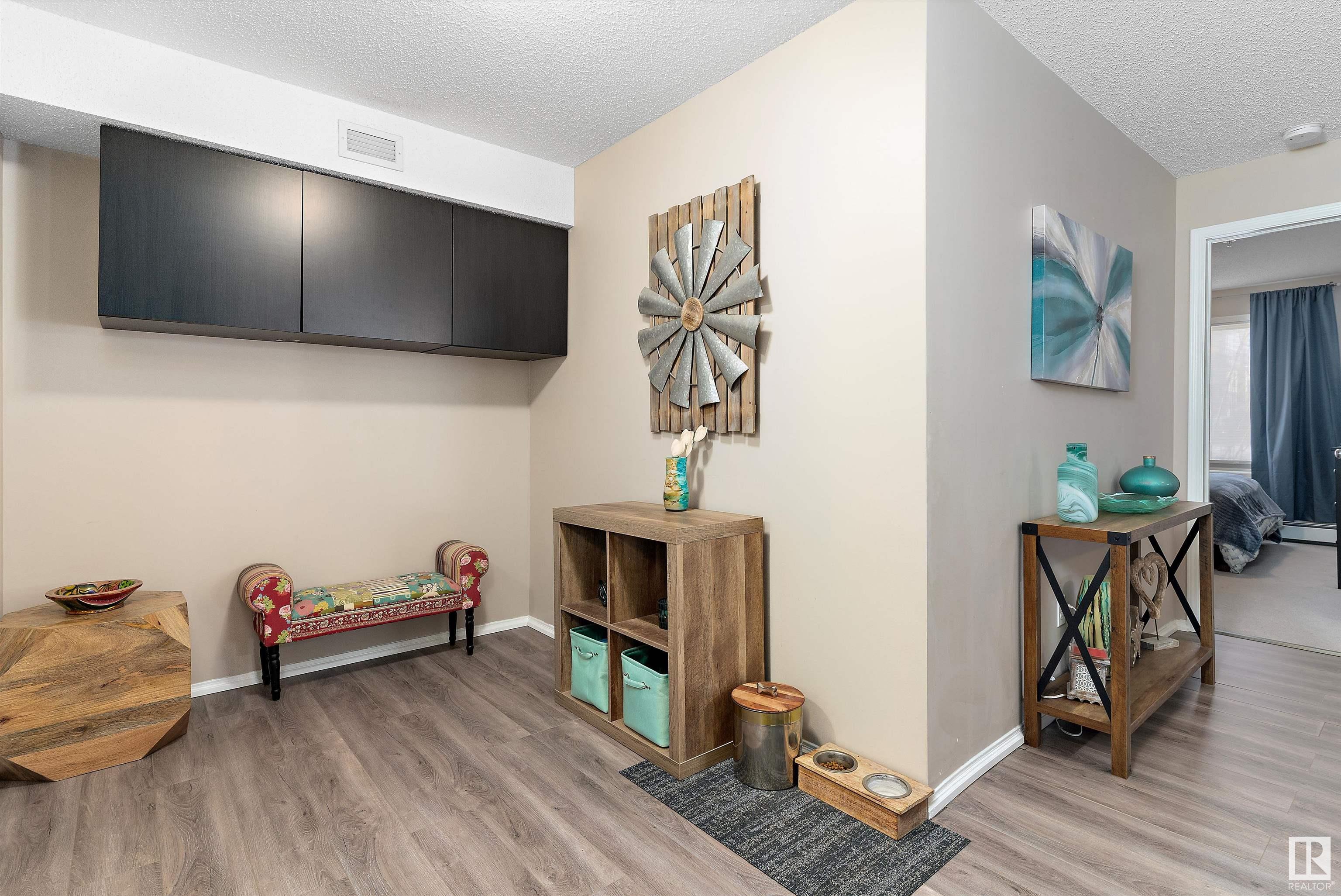      #102 11812 22 AV SW , Edmonton,  ,T6W 2A2 ;  Listing Number: MLS E4420249