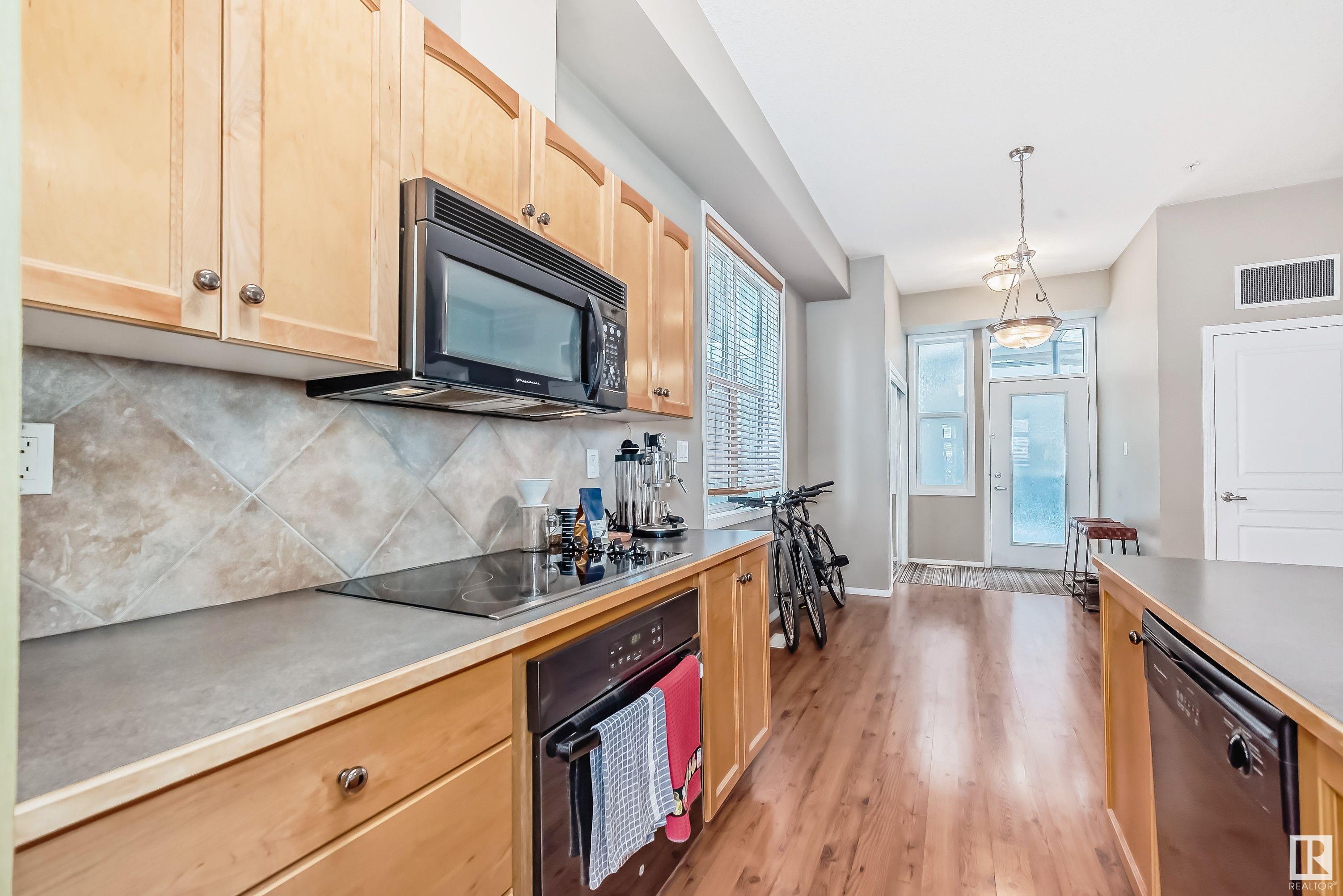      #334 10407 122 ST NW , Edmonton,  ,T5N 4B8 ;  Listing Number: MLS E4420259
