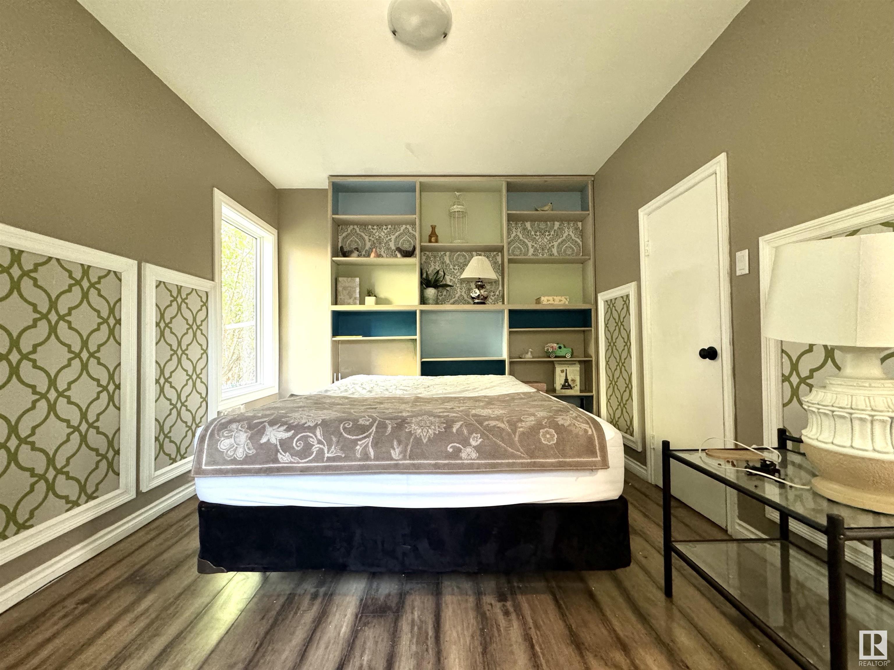      13507 102 AV NW , Edmonton,  ,T5N 0N6 ;  Listing Number: MLS E4420262