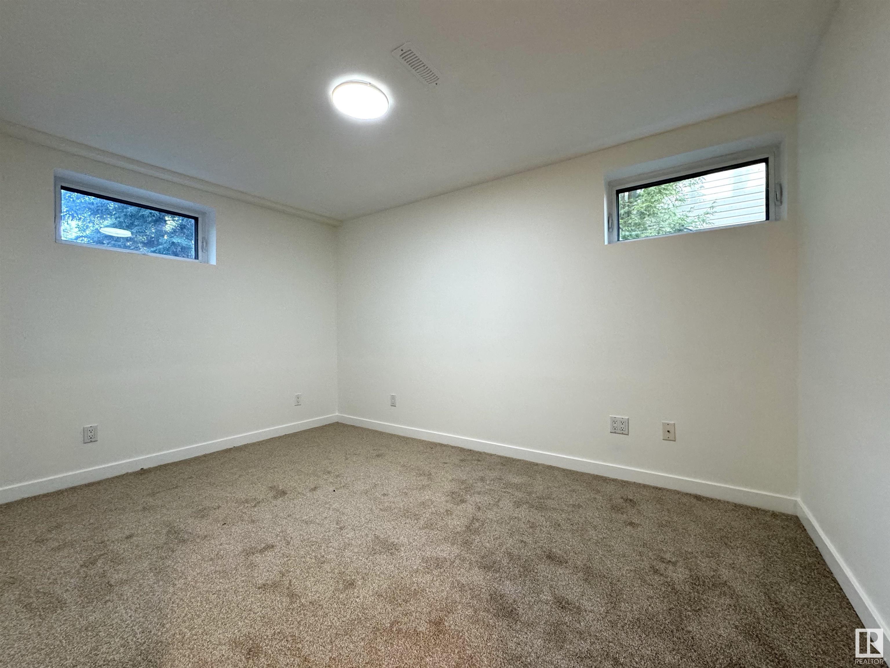      13507 102 AV NW , Edmonton,  ,T5N 0N6 ;  Listing Number: MLS E4420262