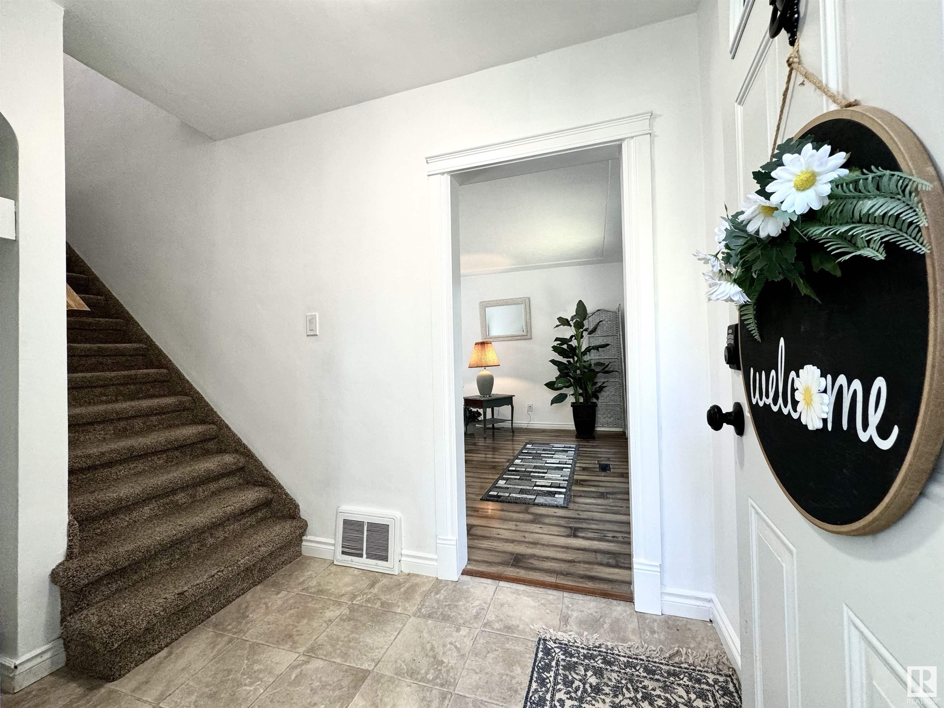      13507 102 AV NW , Edmonton,  ,T5N 0N6 ;  Listing Number: MLS E4420262