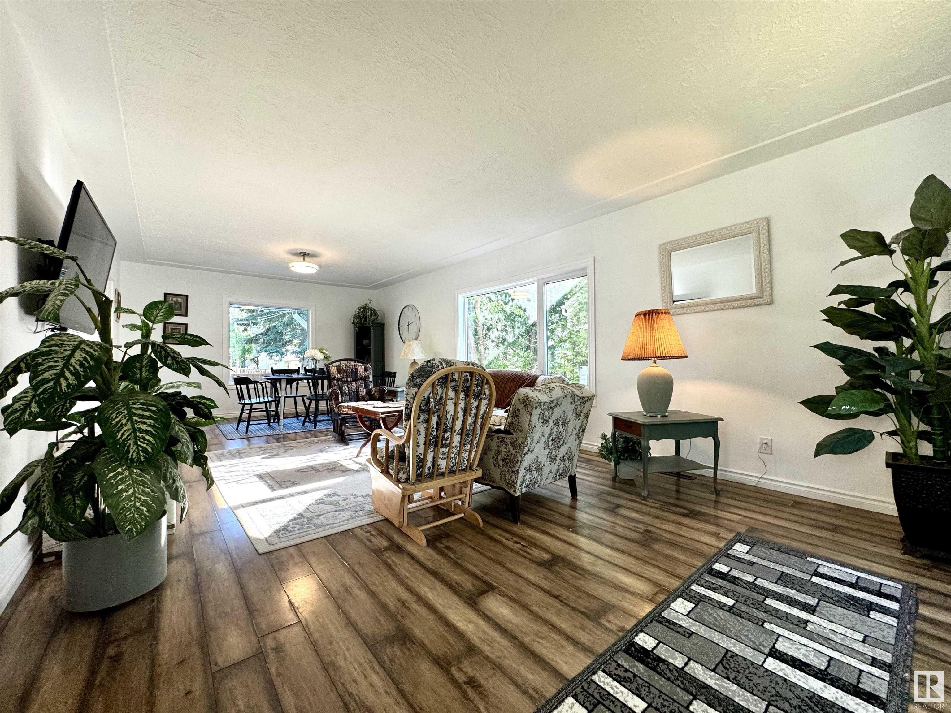      13507 102 AV NW , Edmonton,  ,T5N 0N6 ;  Listing Number: MLS E4420262