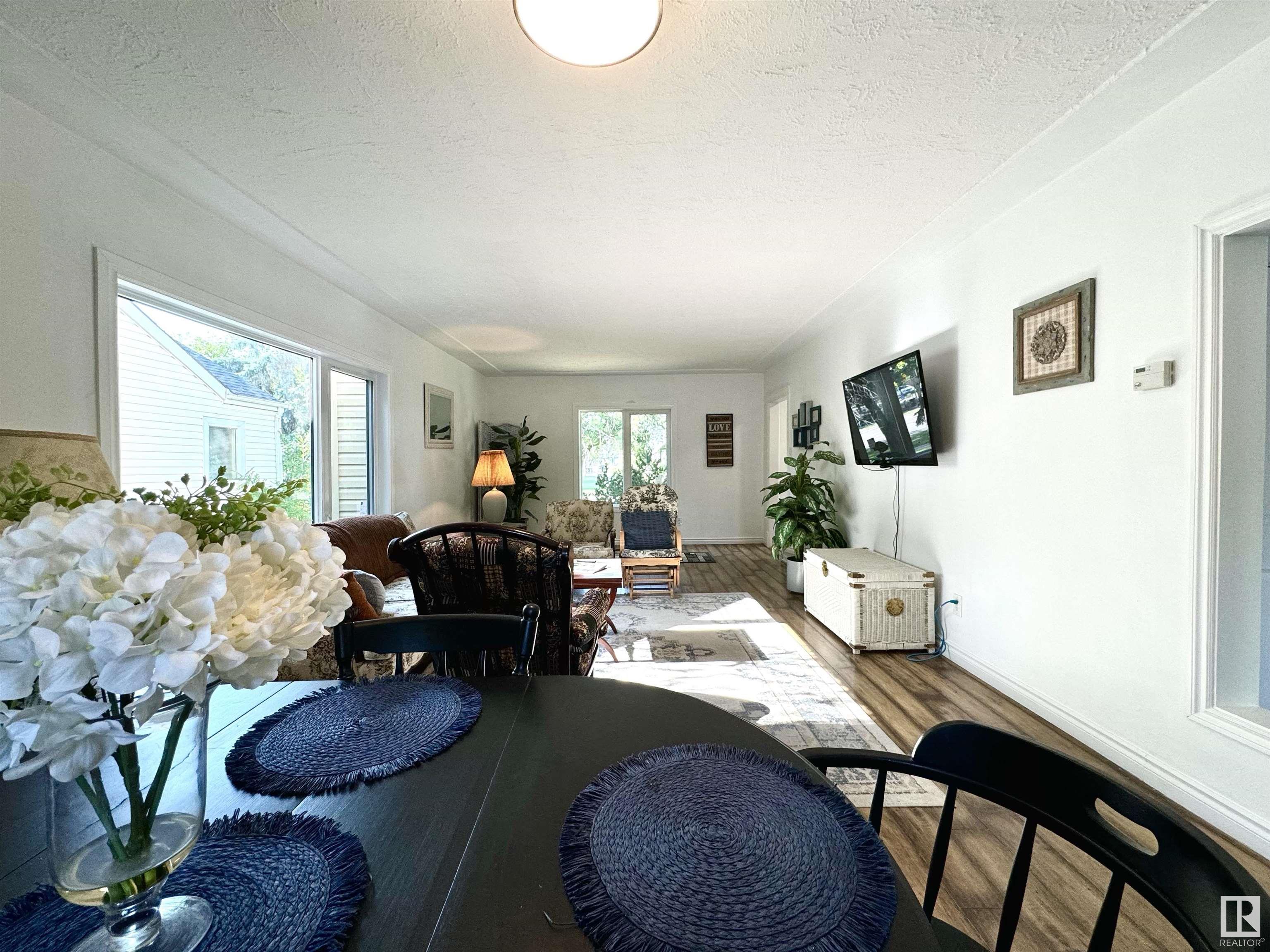      13507 102 AV NW , Edmonton,  ,T5N 0N6 ;  Listing Number: MLS E4420262