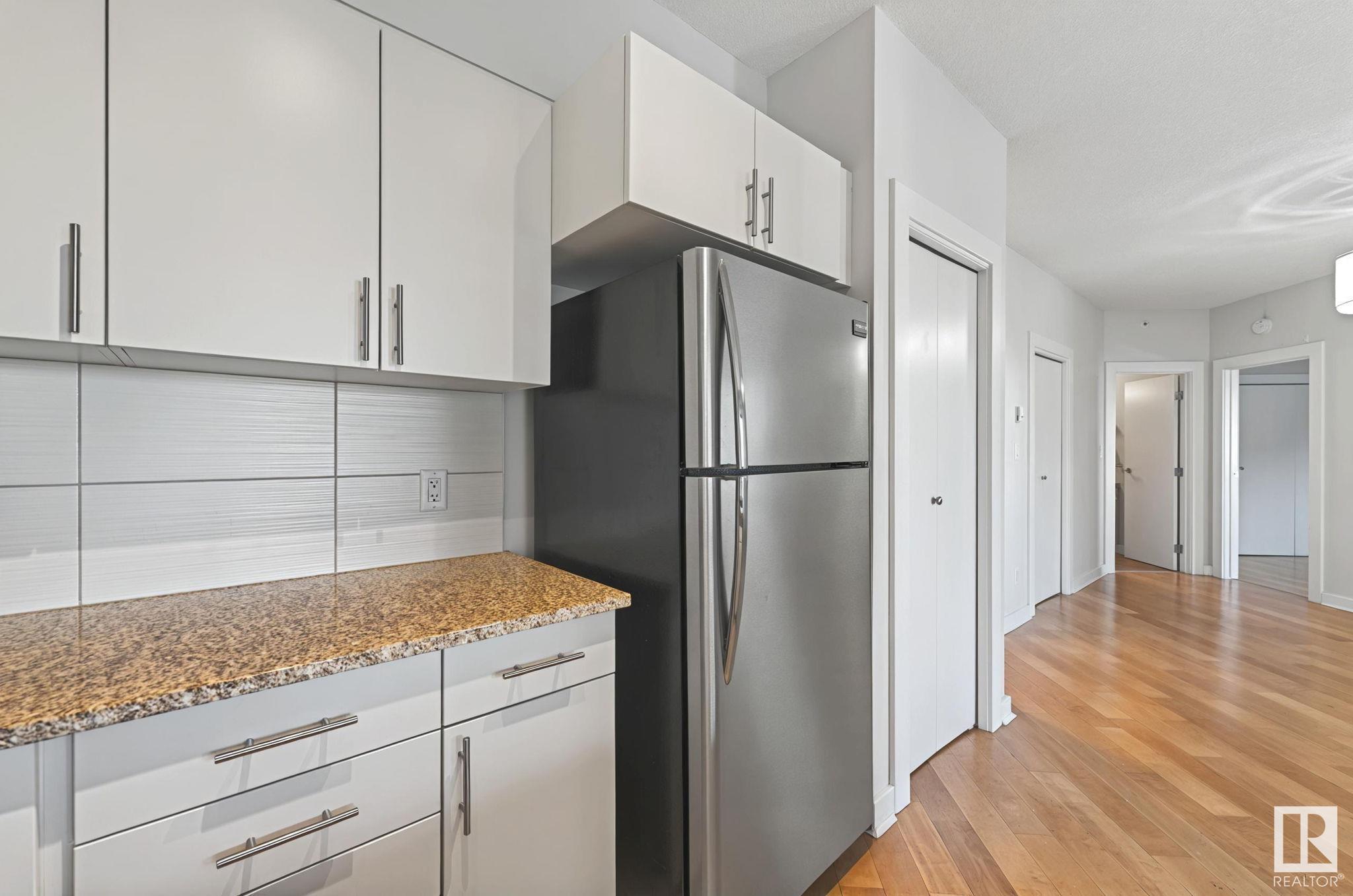      #706 10152 104 ST NW , Edmonton,  ,T5J 0B5 ;  Listing Number: MLS E4420263