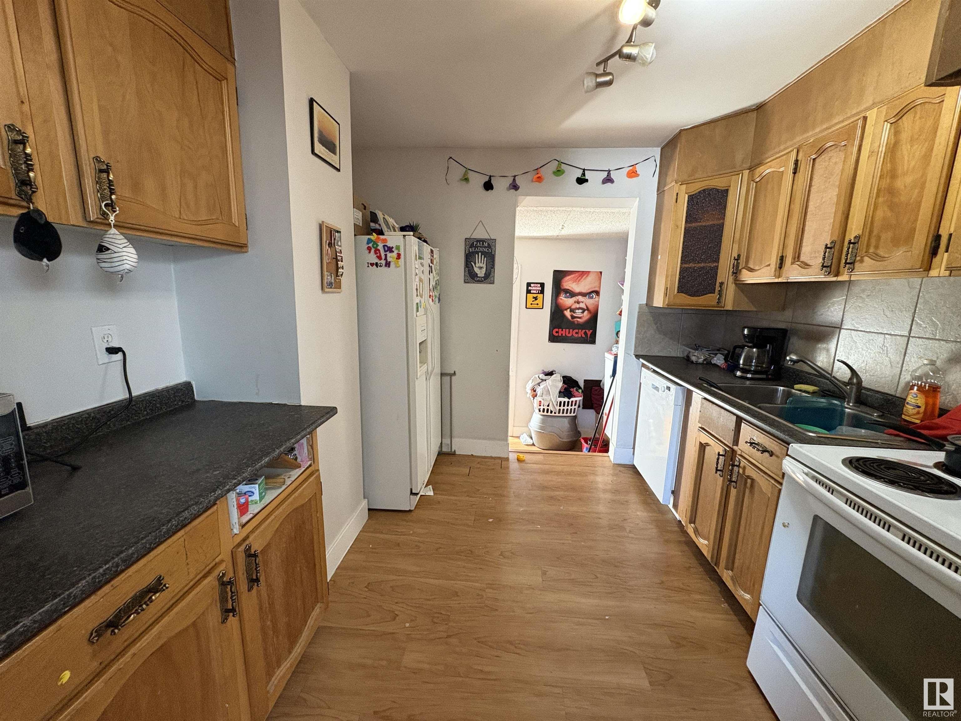      9907 161 ST NW , Edmonton,  ,T5P 3H6 ;  Listing Number: MLS E4420266