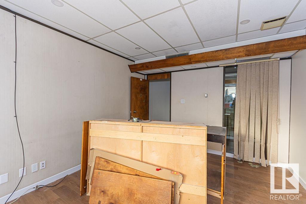      #2nd floor 10508 107 AV NW , Edmonton,  ,T5H 0W2 ;  Listing Number: MLS E4420269