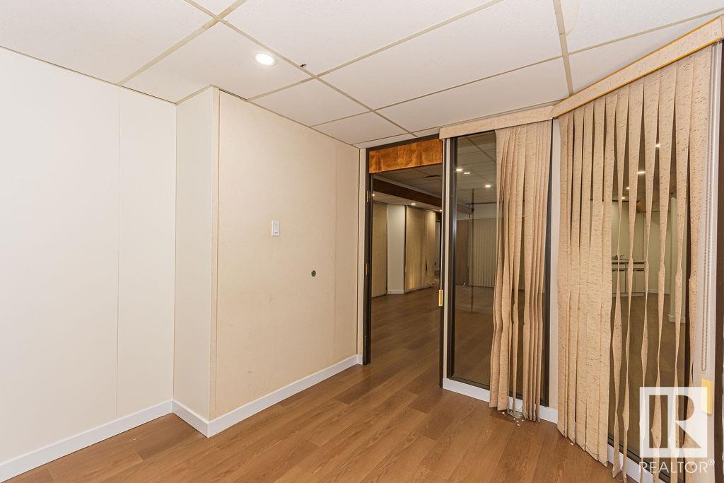      #2nd floor 10508 107 AV NW , Edmonton,  ,T5H 0W2 ;  Listing Number: MLS E4420269