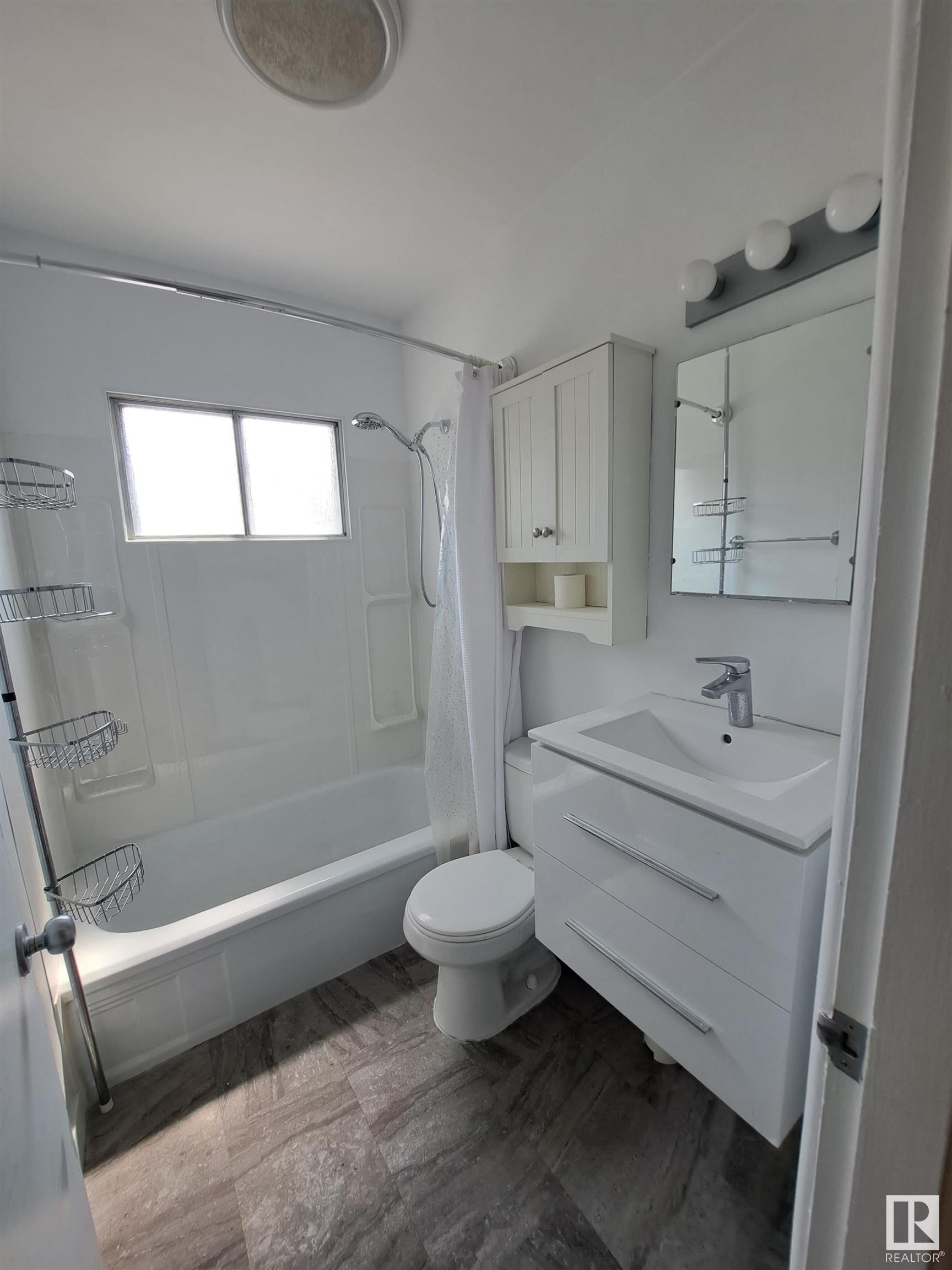      6551/6553 111 ST NW , Edmonton,  ,T6H 4R5 ;  Listing Number: MLS E4420277