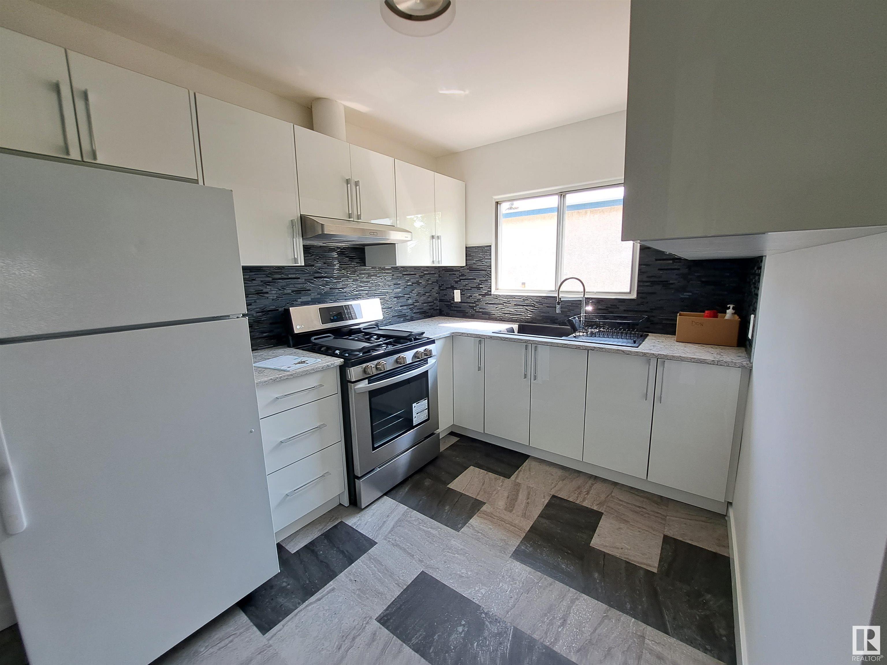      6551/6553 111 ST NW , Edmonton,  ,T6H 4R5 ;  Listing Number: MLS E4420277