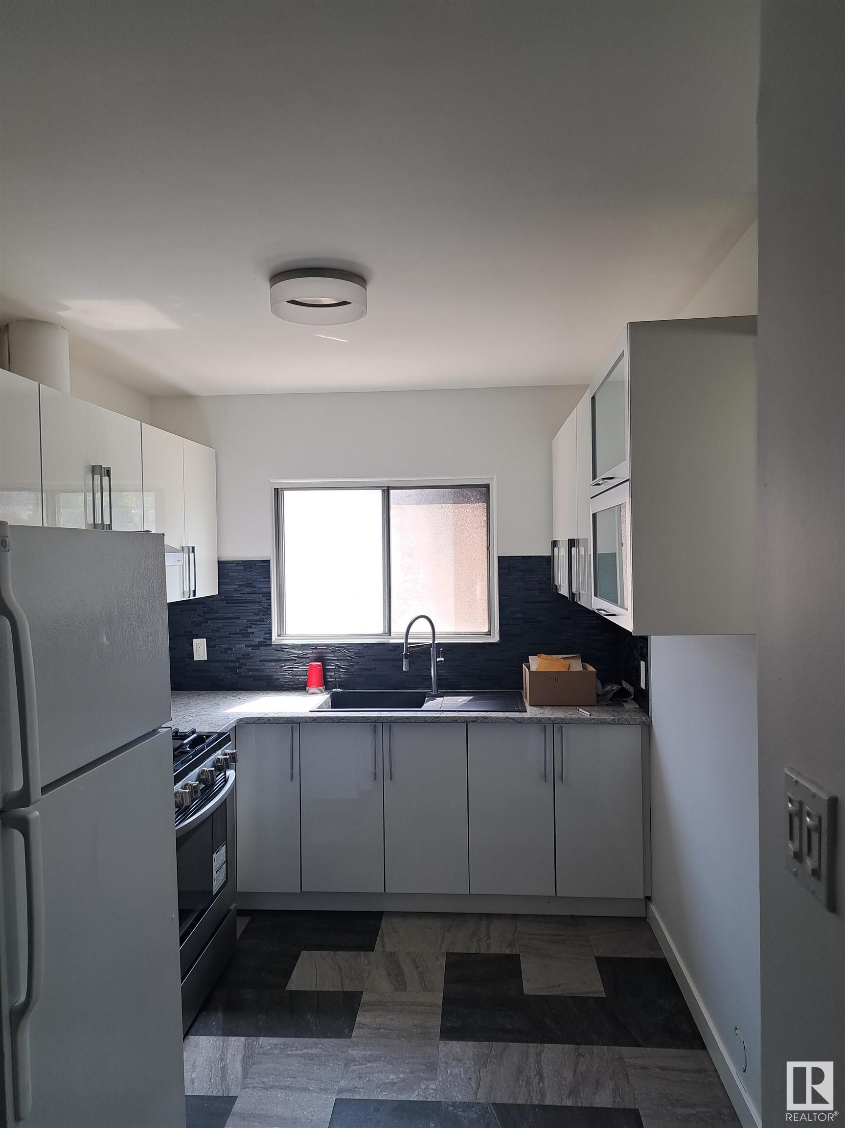      6551/6553 111 ST NW , Edmonton,  ,T6H 4R5 ;  Listing Number: MLS E4420277