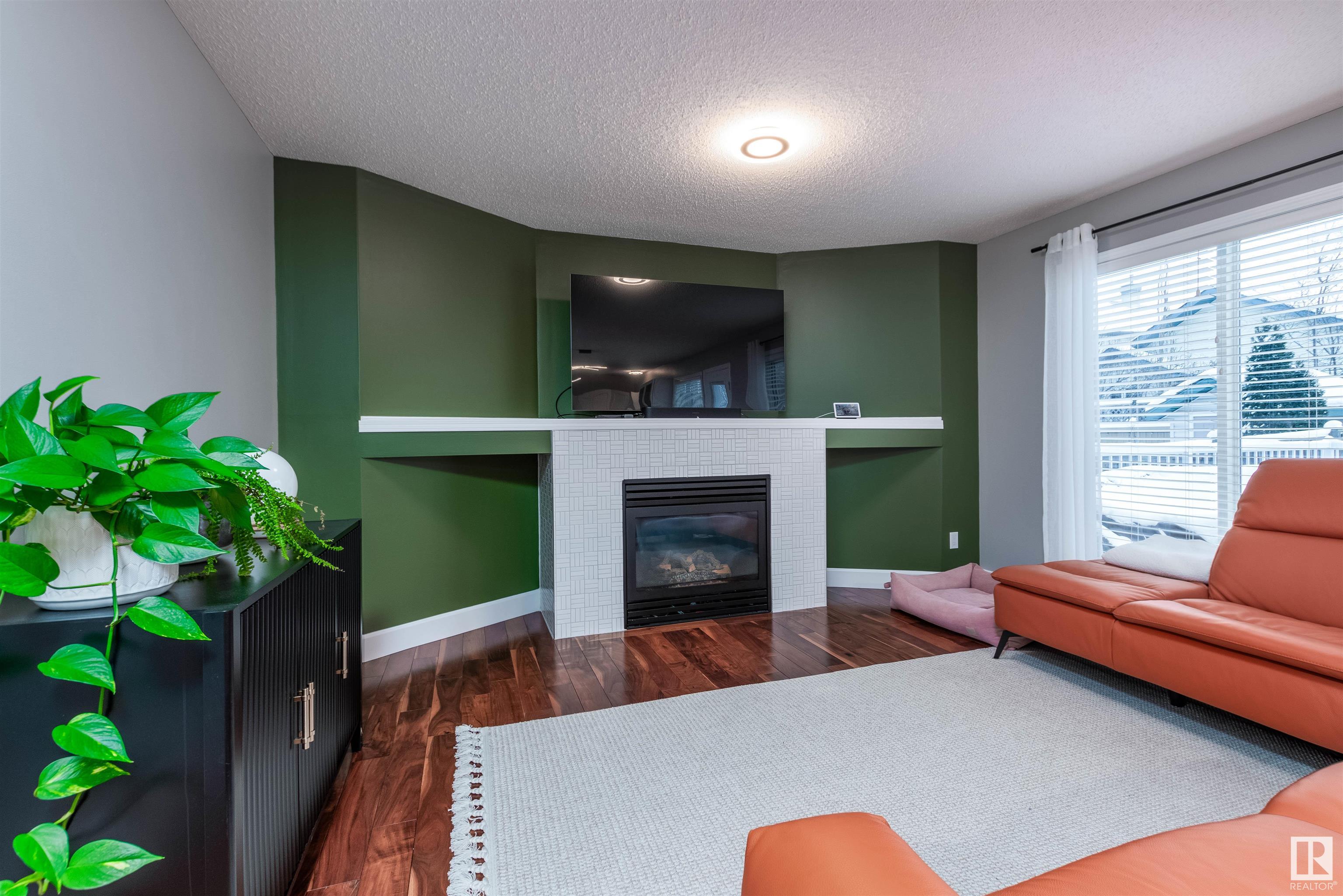      465 NORWAY CR , Sherwood Park,  ,T8A 5Z4 ;  Listing Number: MLS E4420279