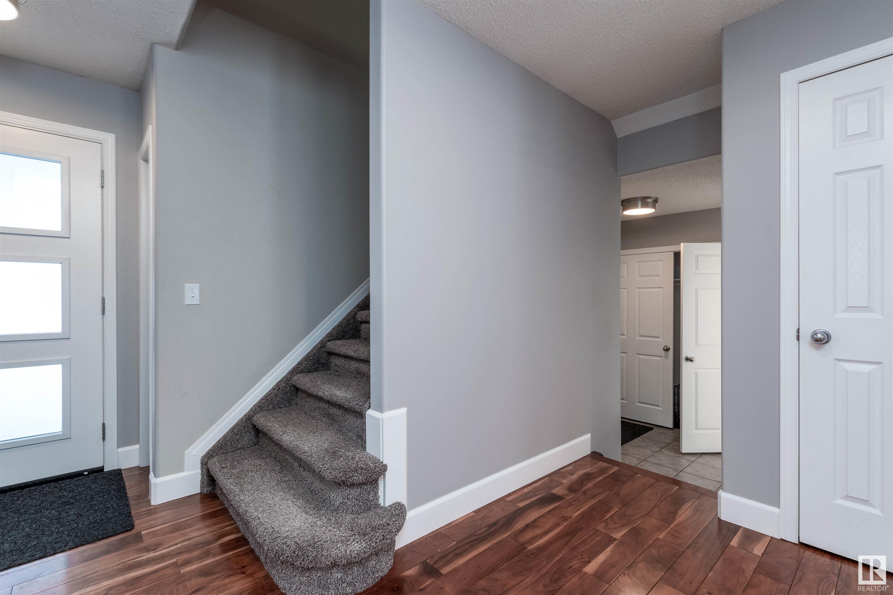      465 NORWAY CR , Sherwood Park,  ,T8A 5Z4 ;  Listing Number: MLS E4420279