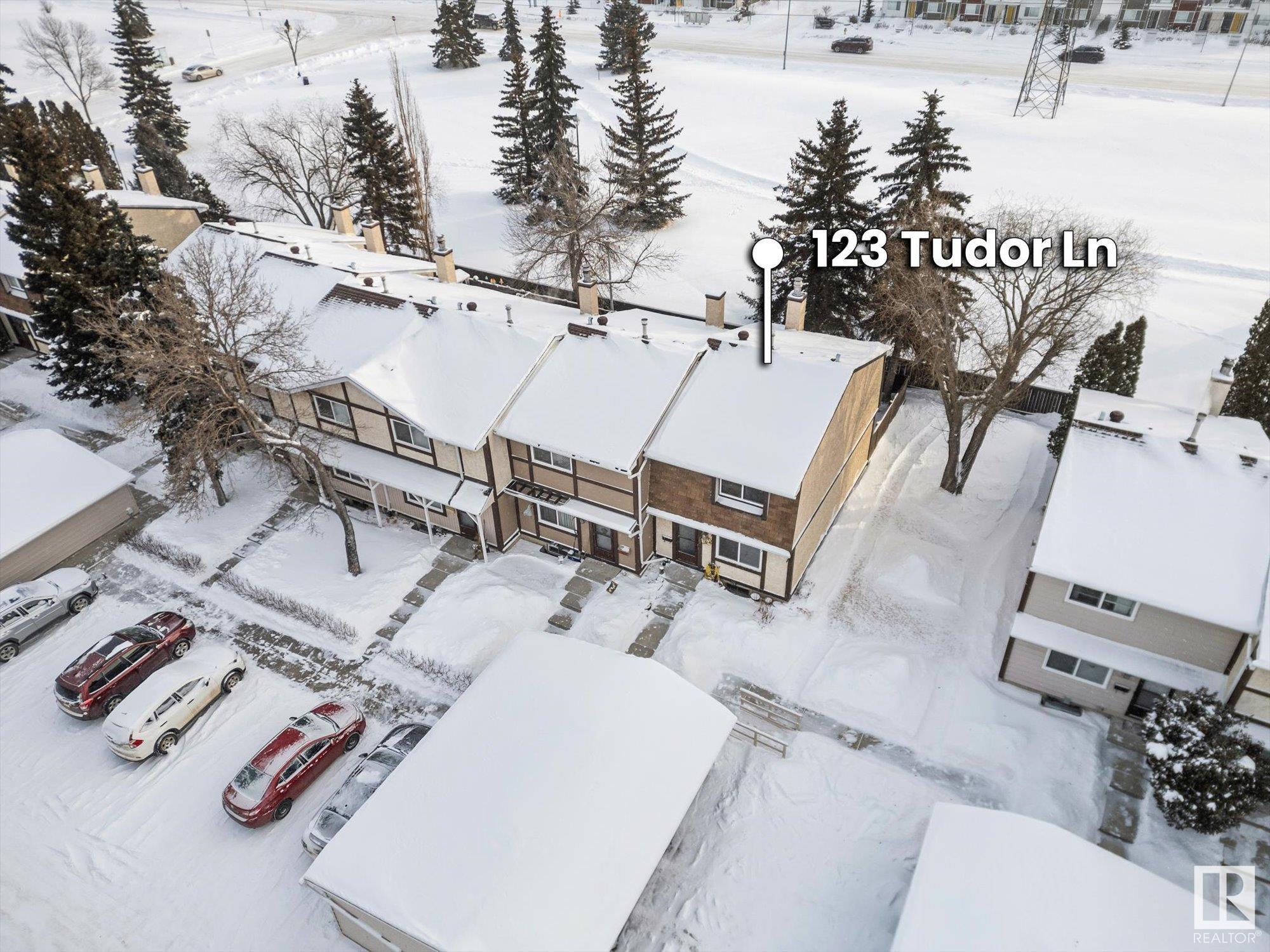      #123 TUDOR LANE LN NW , Edmonton,  ,T6J 3T5 ;  Listing Number: MLS E4420283