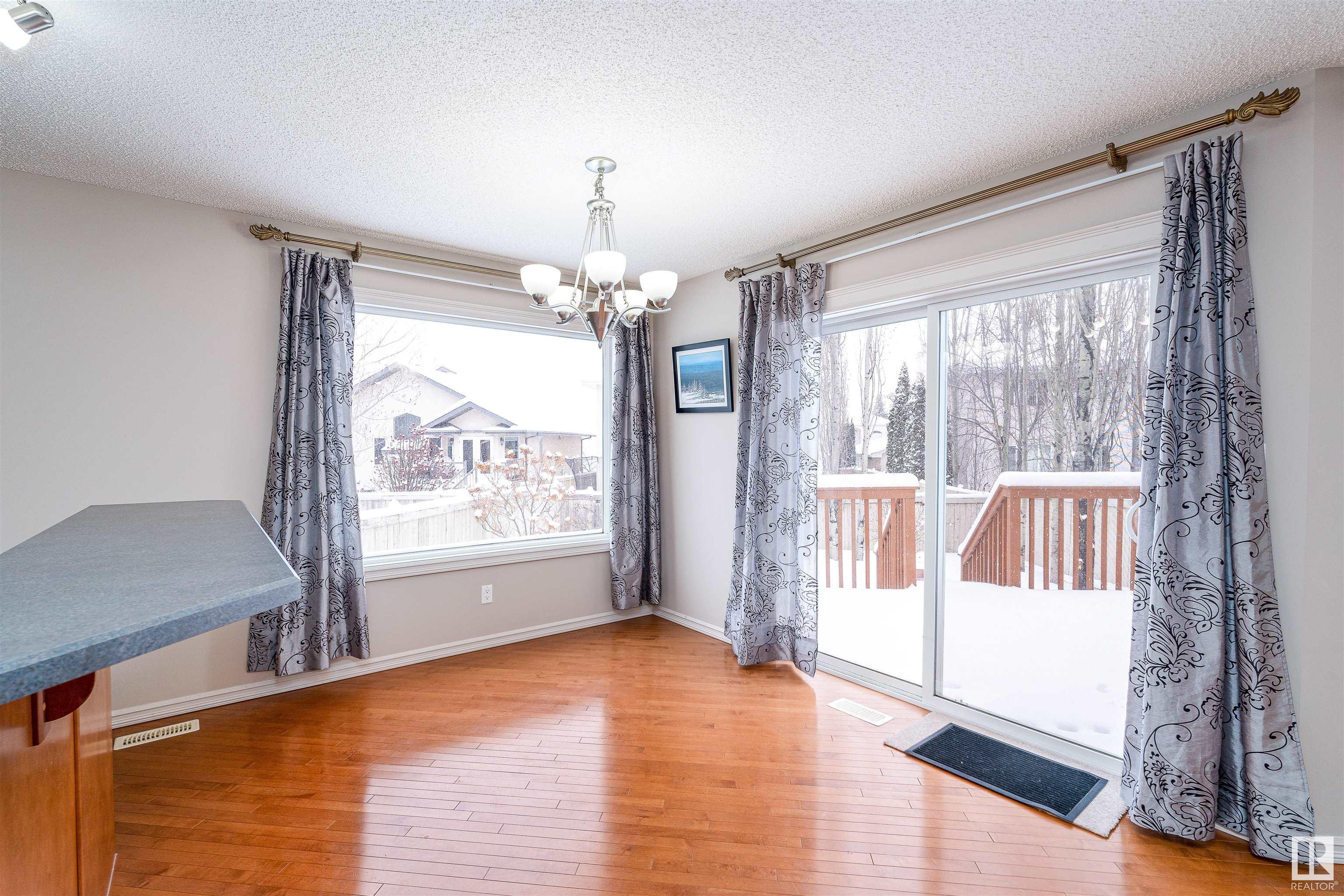      1209 LATTA CR NW , Edmonton,  ,T6R 3N2 ;  Listing Number: MLS E4420284