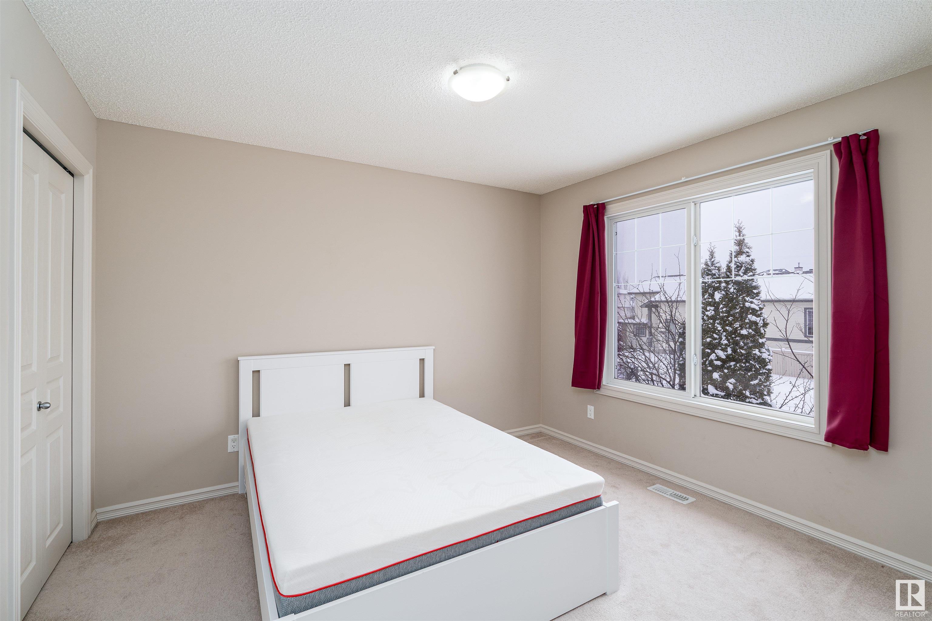      1209 LATTA CR NW , Edmonton,  ,T6R 3N2 ;  Listing Number: MLS E4420284
