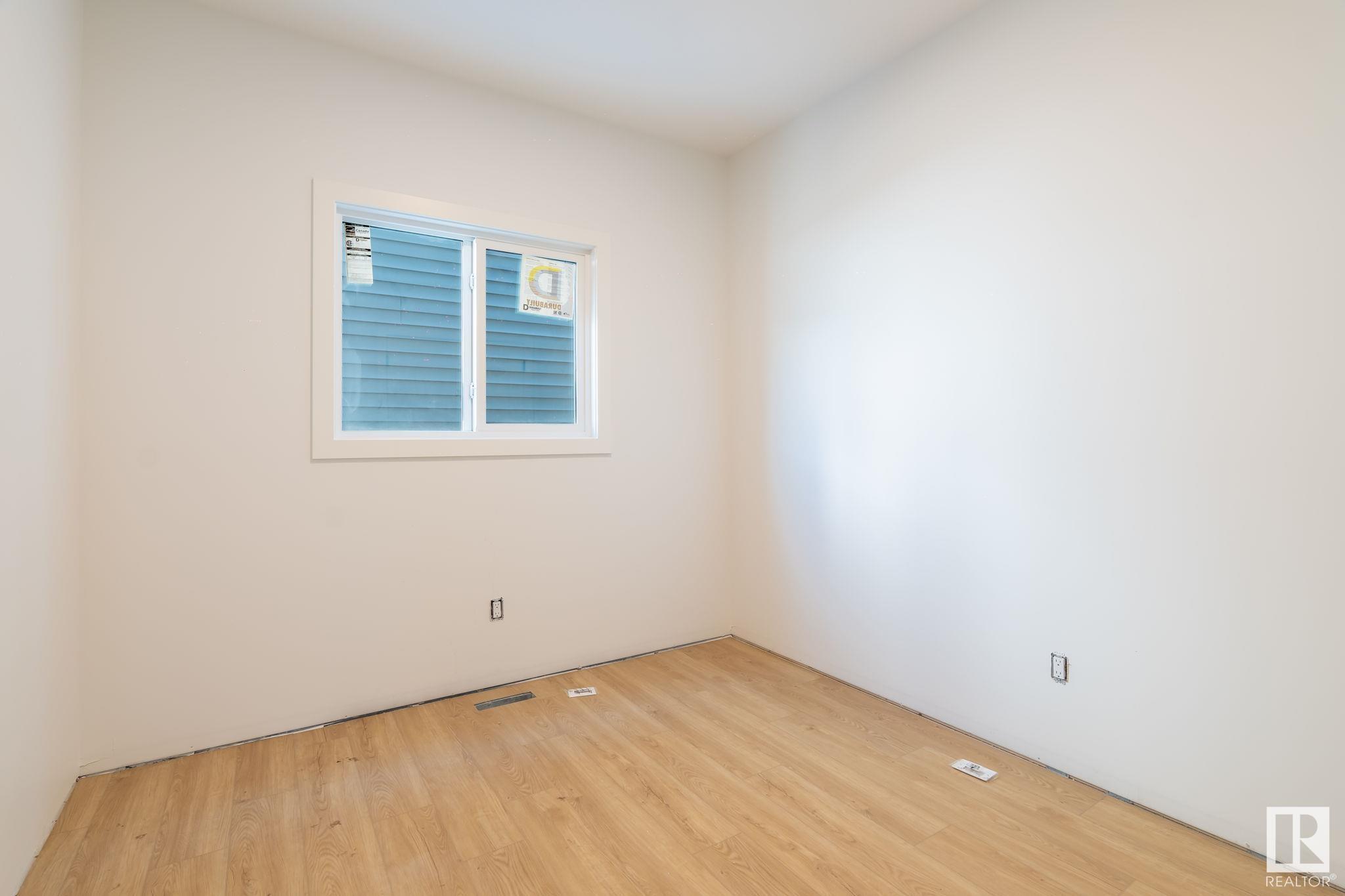      6422 28 AV SW , Edmonton,  ,T6X 1A3 ;  Listing Number: MLS E4420285