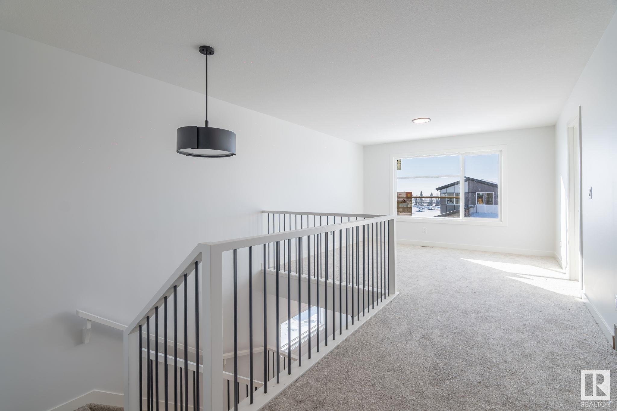      6422 28 AV SW , Edmonton,  ,T6X 1A3 ;  Listing Number: MLS E4420285