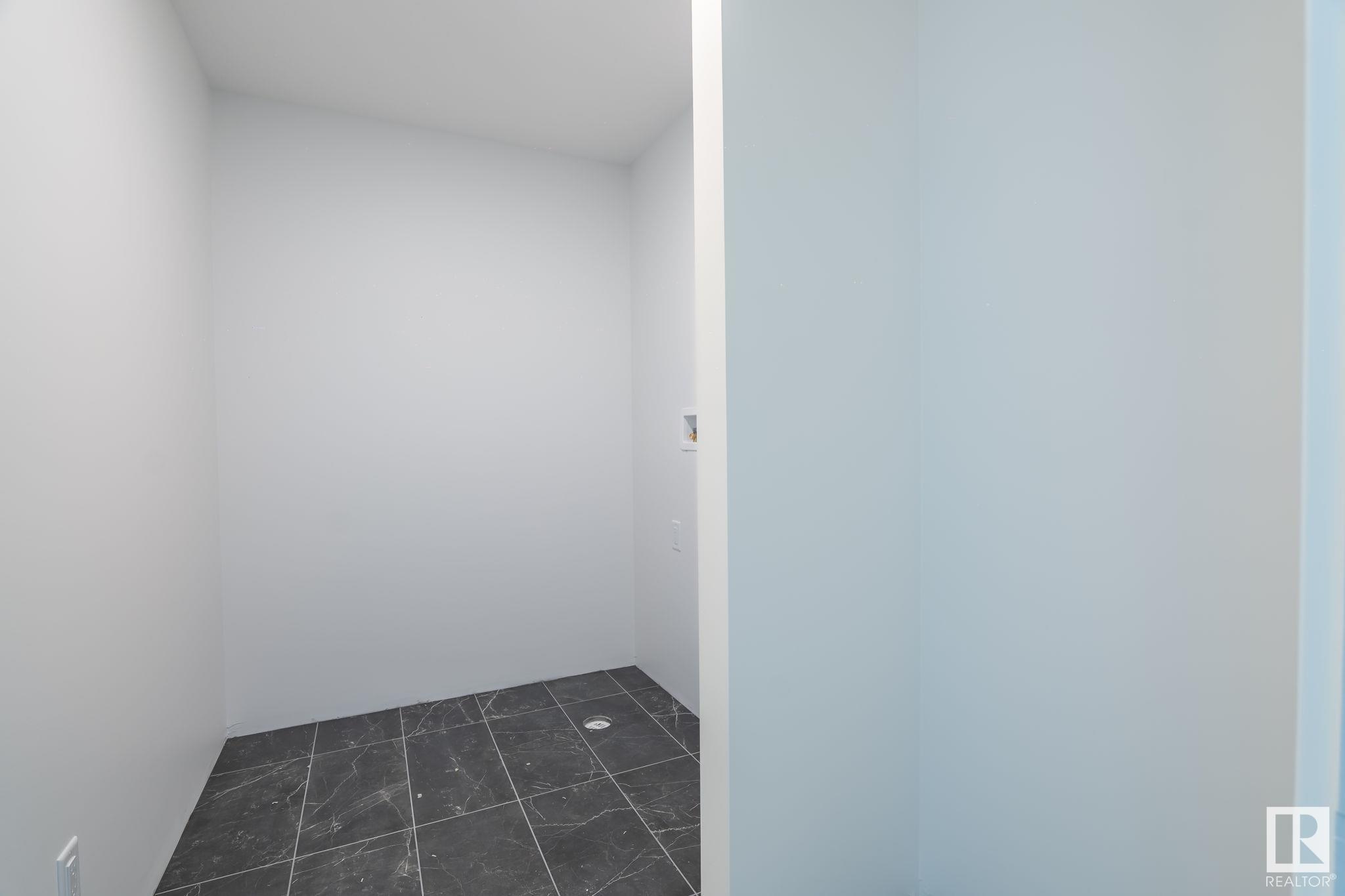     6422 28 AV SW , Edmonton,  ,T6X 1A3 ;  Listing Number: MLS E4420285
