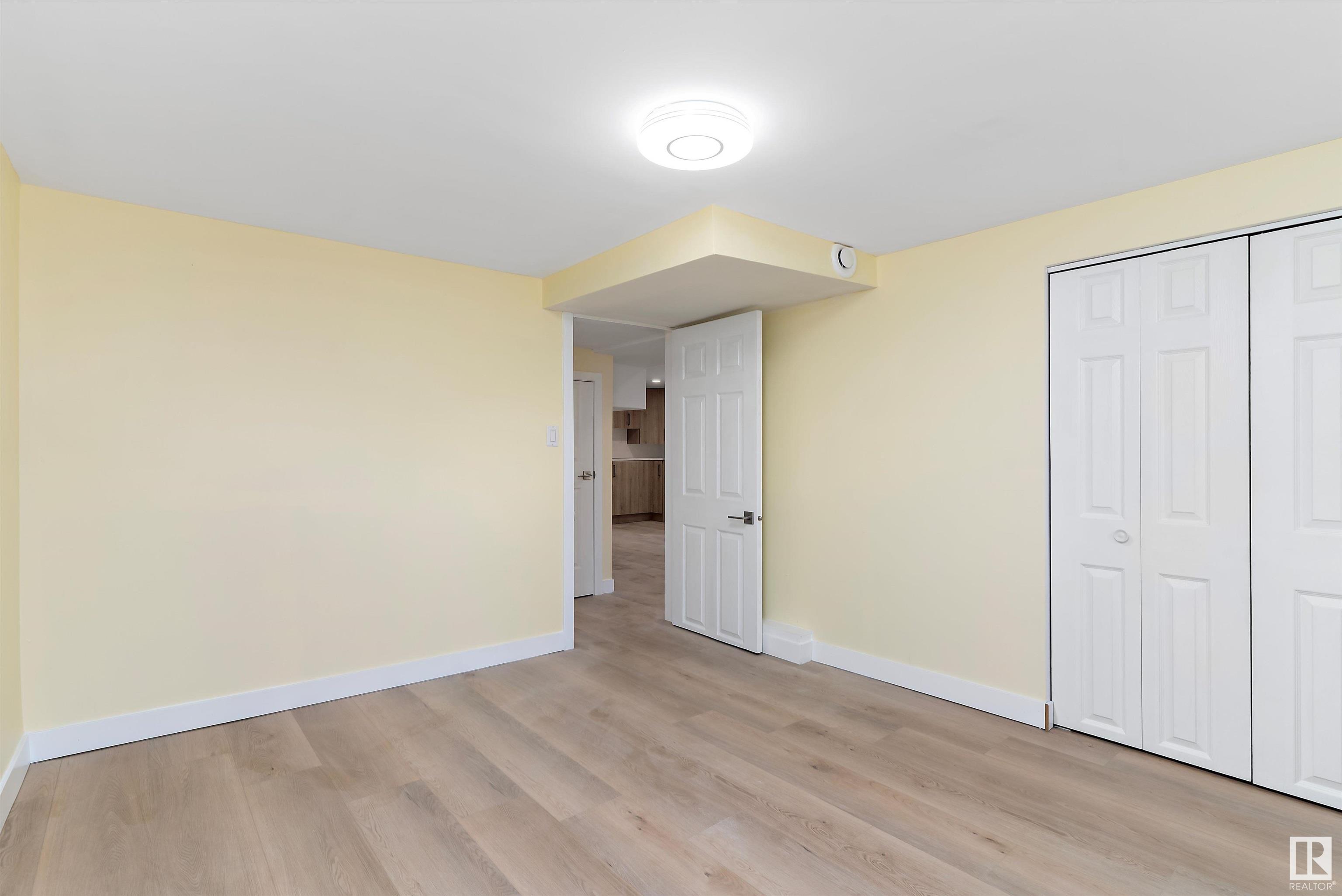      11927 80 ST NW , Edmonton,  ,T5B 2N8 ;  Listing Number: MLS E4420289