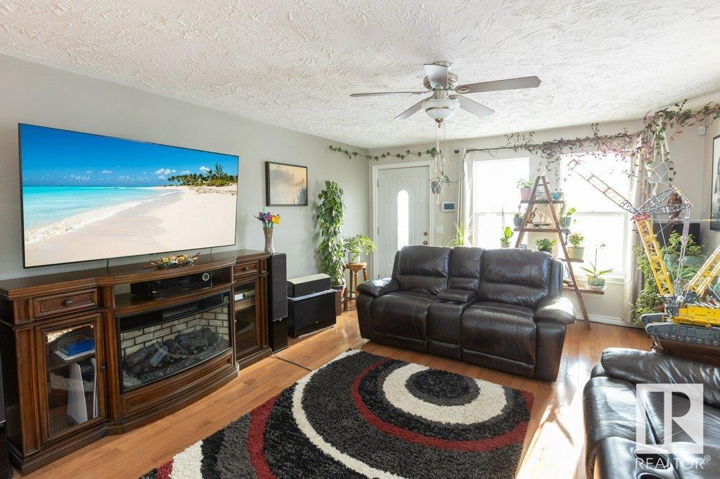      10148 106 ST , Westlock,  ,T7P 1W6 ;  Listing Number: MLS E4420293