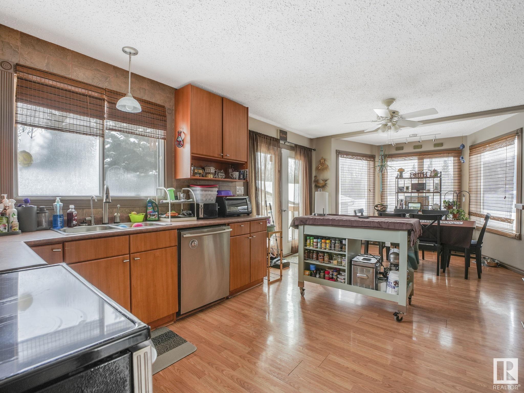      #24 52432 RGE ROAD 20 , Rural Parkland County,  ,T7Y 2G7 ;  Listing Number: MLS E4420296