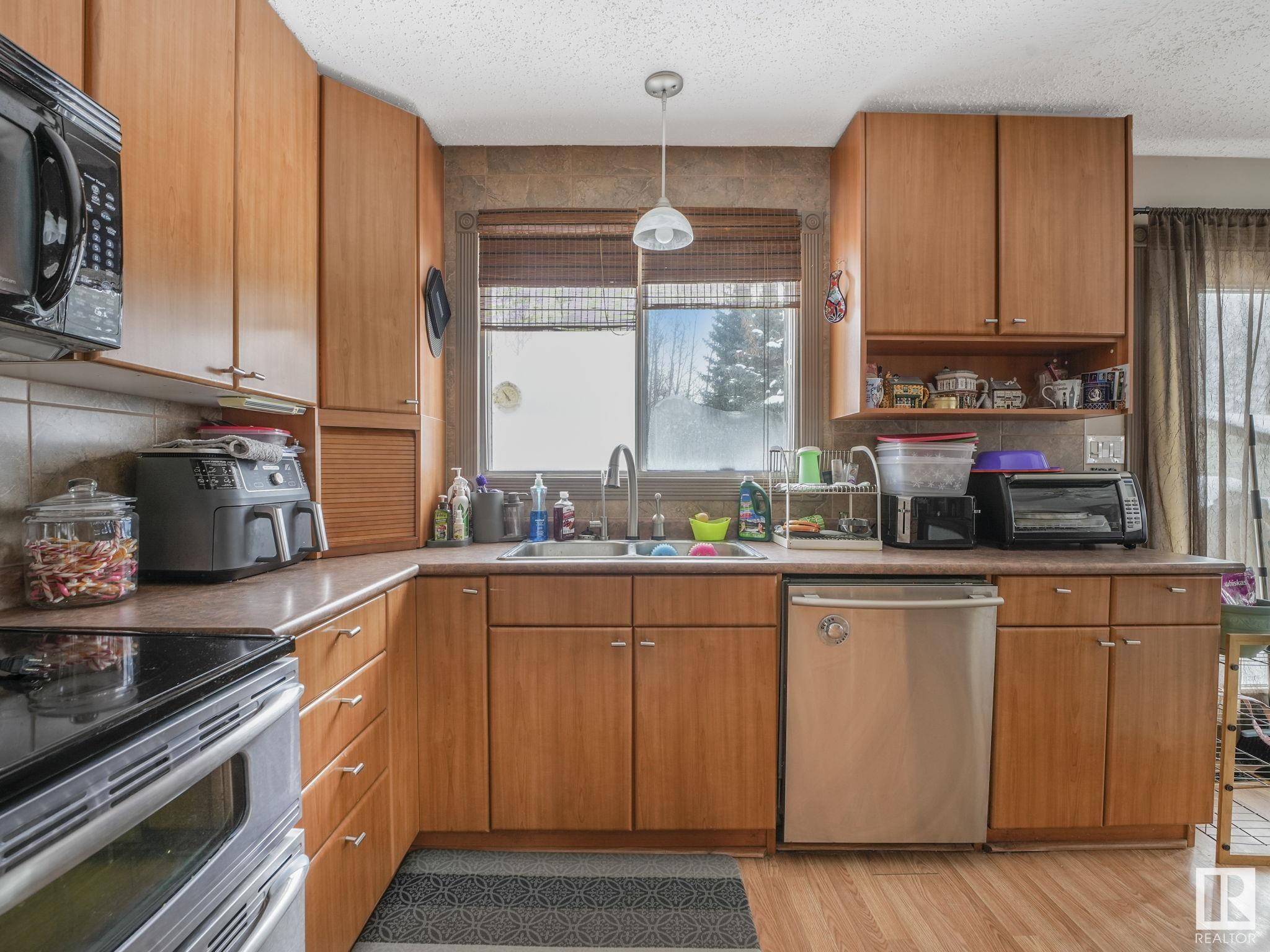      #24 52432 RGE ROAD 20 , Rural Parkland County,  ,T7Y 2G7 ;  Listing Number: MLS E4420296
