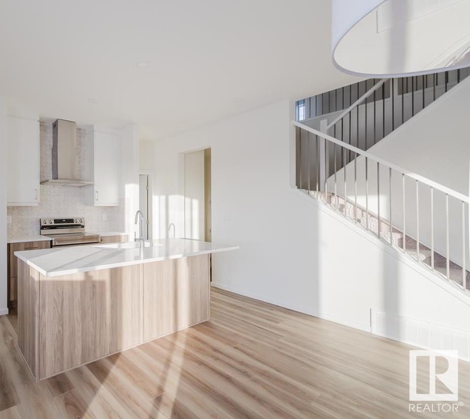      2116 208 ST NW , Edmonton,  ,T6M 2X6 ;  Listing Number: MLS E4420299