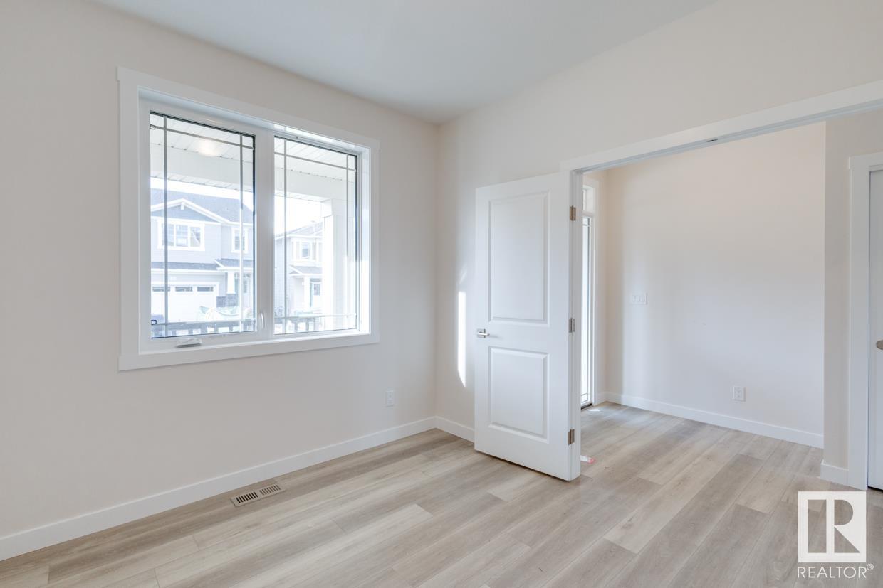      2104 208 ST NW , Edmonton,  ,T6M 2X6 ;  Listing Number: MLS E4420300
