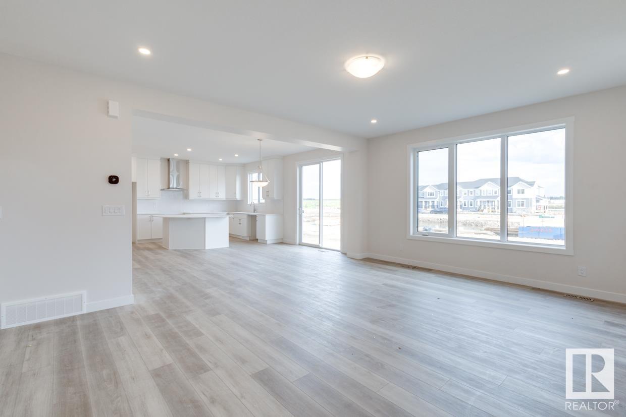      2104 208 ST NW , Edmonton,  ,T6M 2X6 ;  Listing Number: MLS E4420300