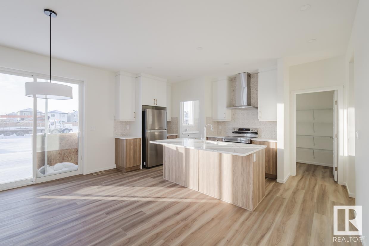      2028 208 ST NW , Edmonton,  ,T6M 2P5 ;  Listing Number: MLS E4420304
