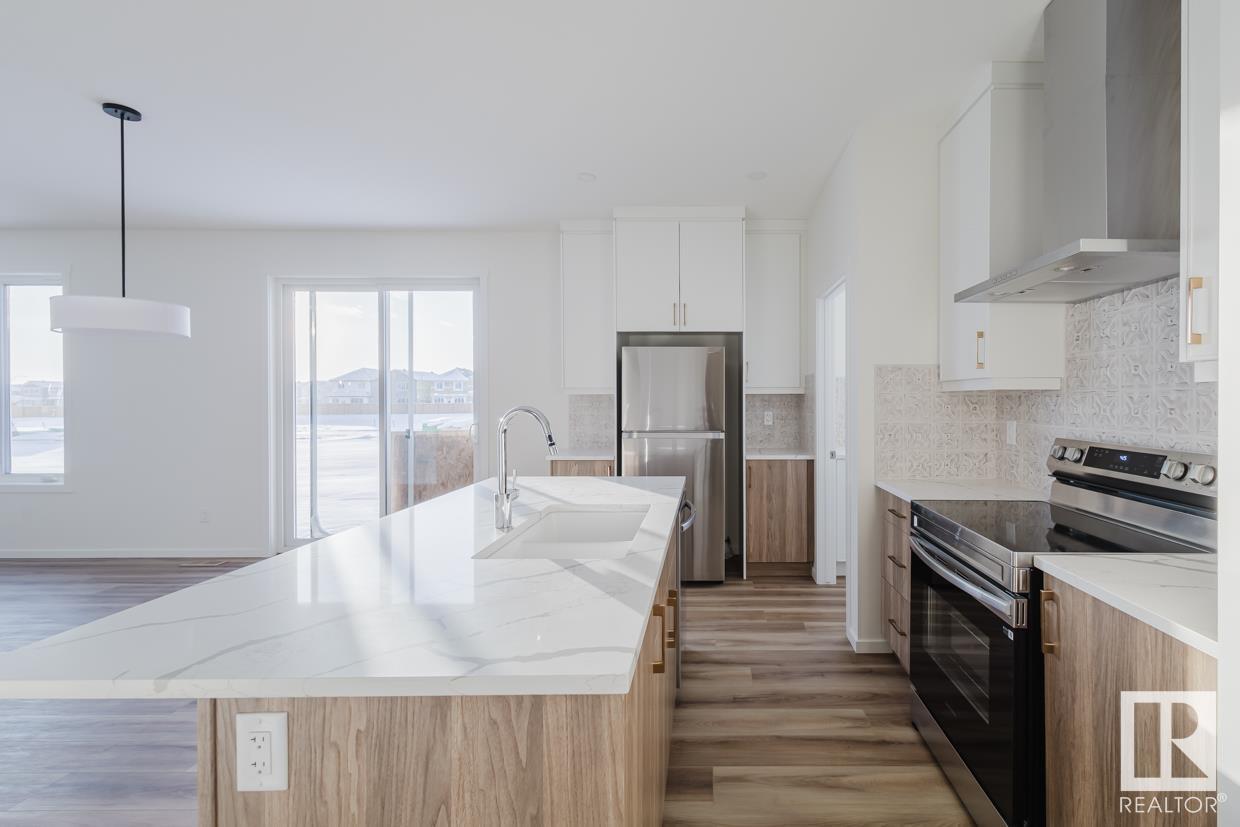      2028 208 ST NW , Edmonton,  ,T6M 2P5 ;  Listing Number: MLS E4420304