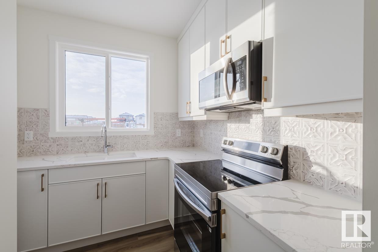      2028 208 ST NW , Edmonton,  ,T6M 2P5 ;  Listing Number: MLS E4420304