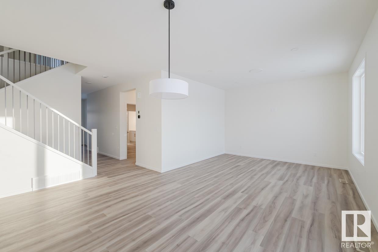      2028 208 ST NW , Edmonton,  ,T6M 2P5 ;  Listing Number: MLS E4420304